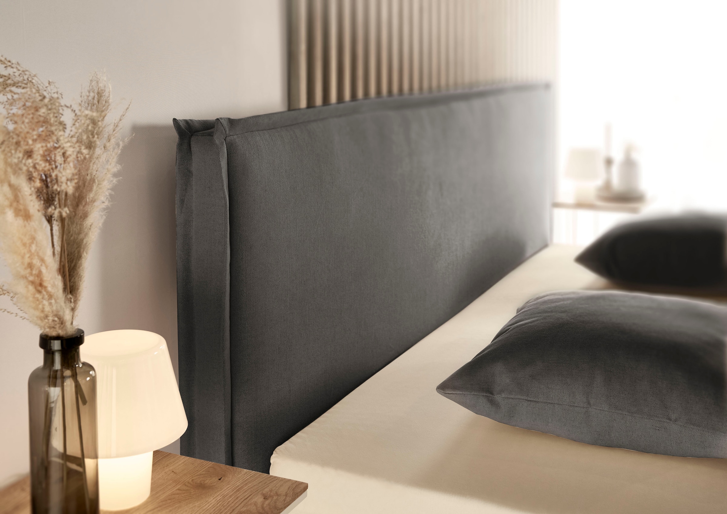 Musterring Polsterbett »Elos« Kopfteil mit doppeltem Stehsaum, Metallfuß in schwarz,  in 4 Größen