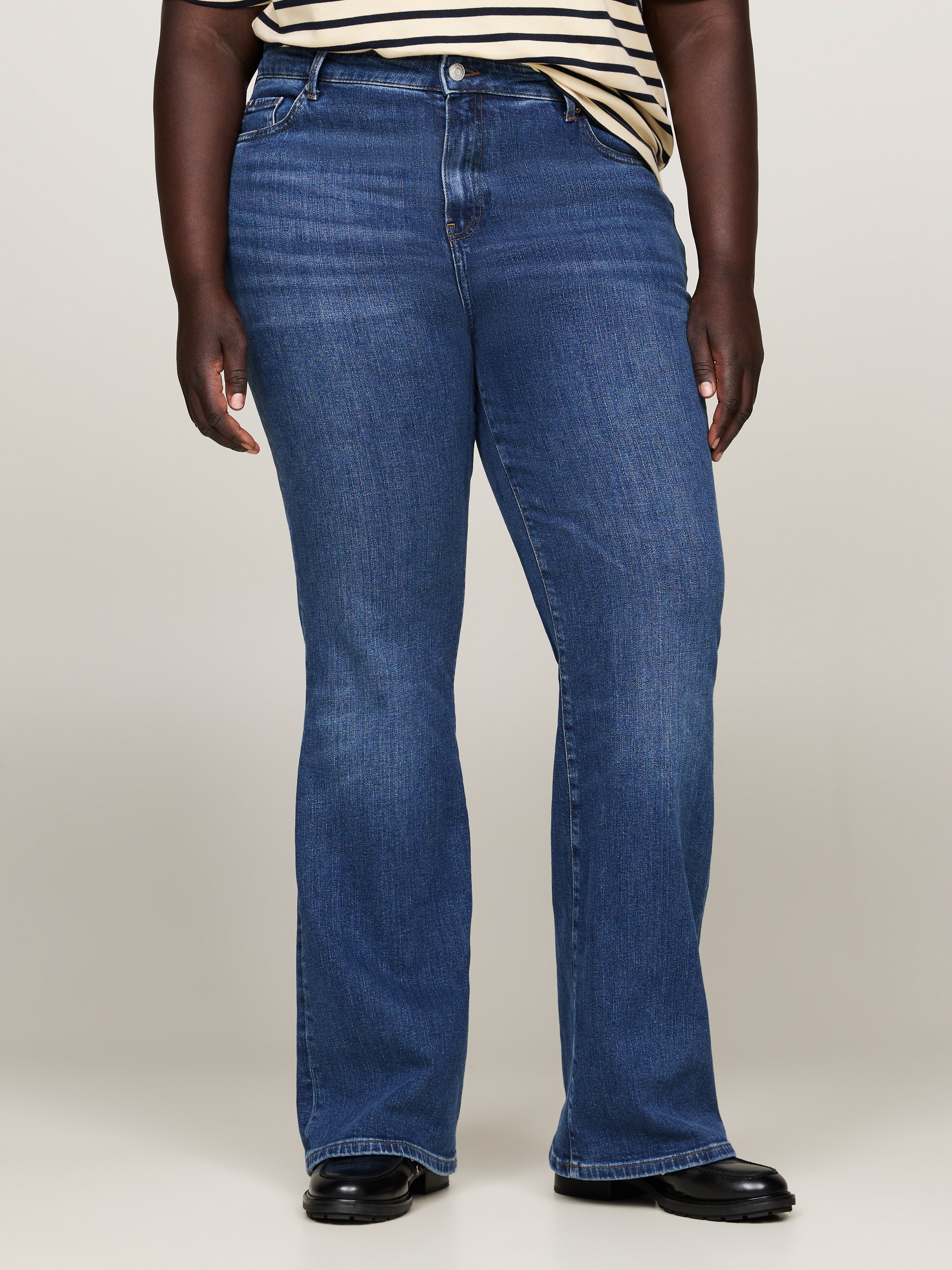 Bootcut-Jeans »CRV BOOTCUT RW CLER«, Große Größen in Stoned Washed Optik