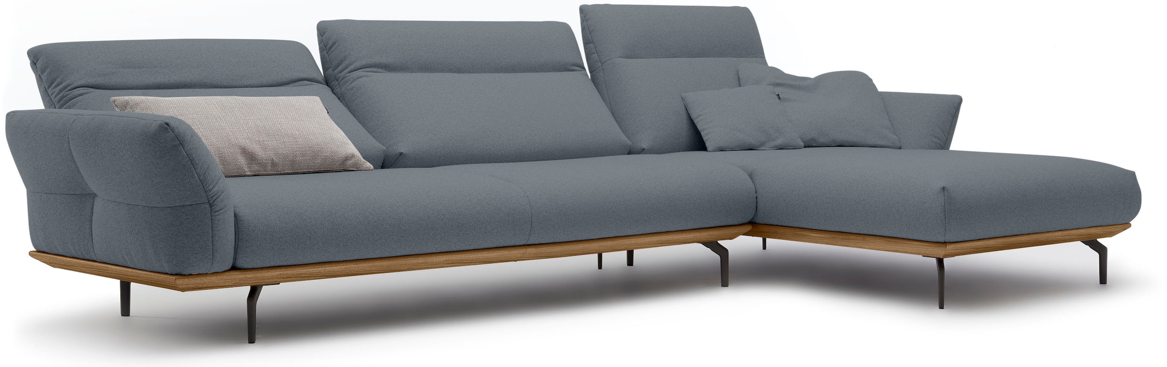Creation BY ROLF BENZ Ecksofa »CR.460«, Sockel in Nussbaum, Winkelfüße in Umbragrau, Breite 338 cm