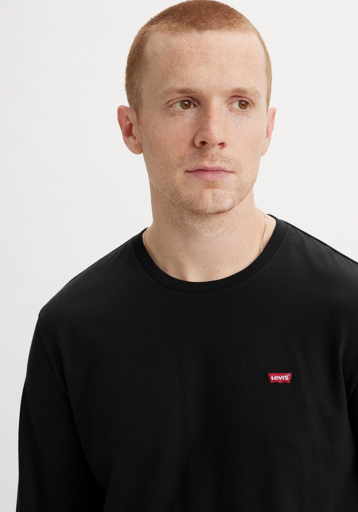 Levi's® Langarmshirt, mit Logo-Applikation