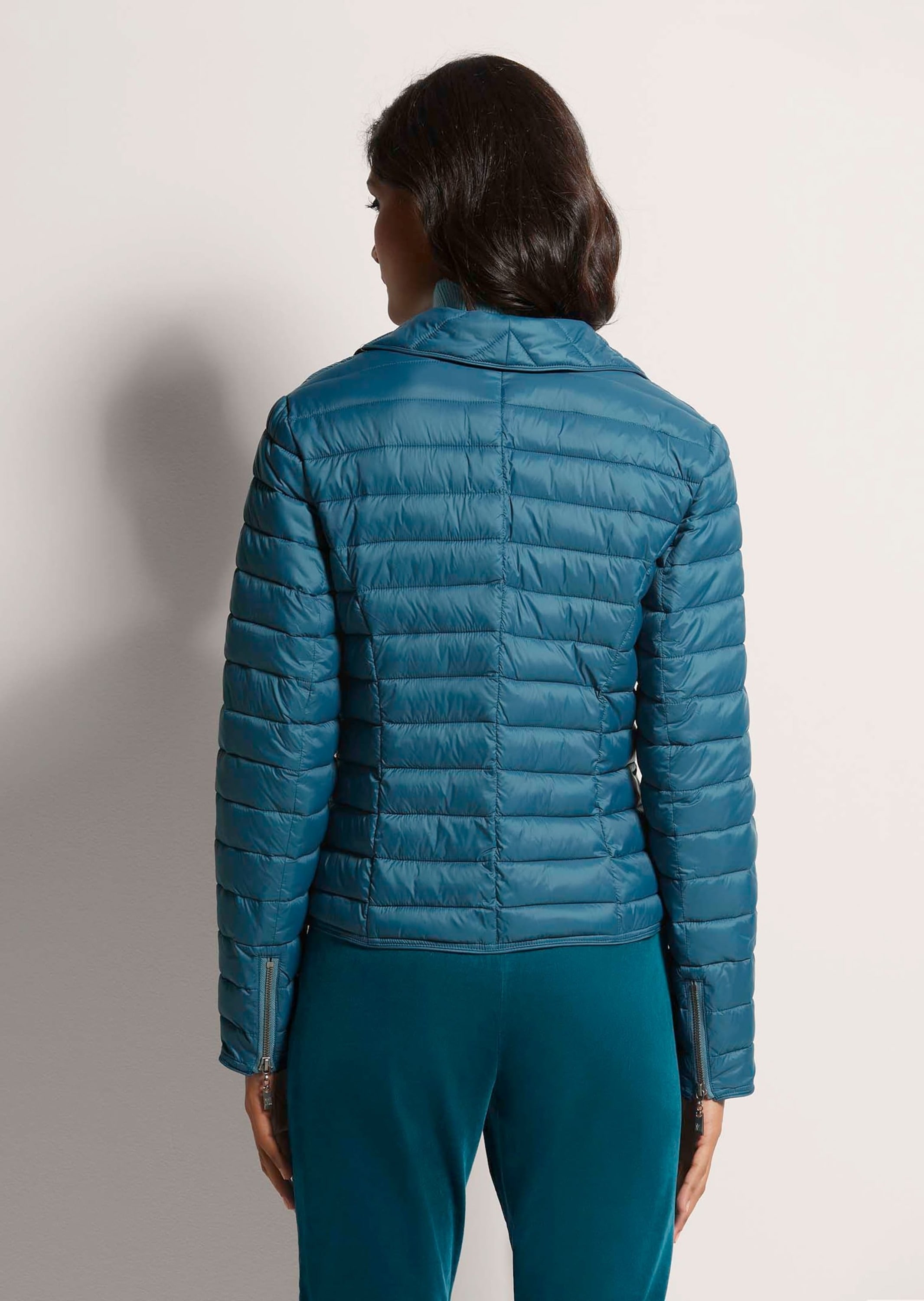 MADELEINE Steppjacke »Steppjacke Wattierte Damenjacke mit sportivem Touch« Zweiwege-Reissverschluß