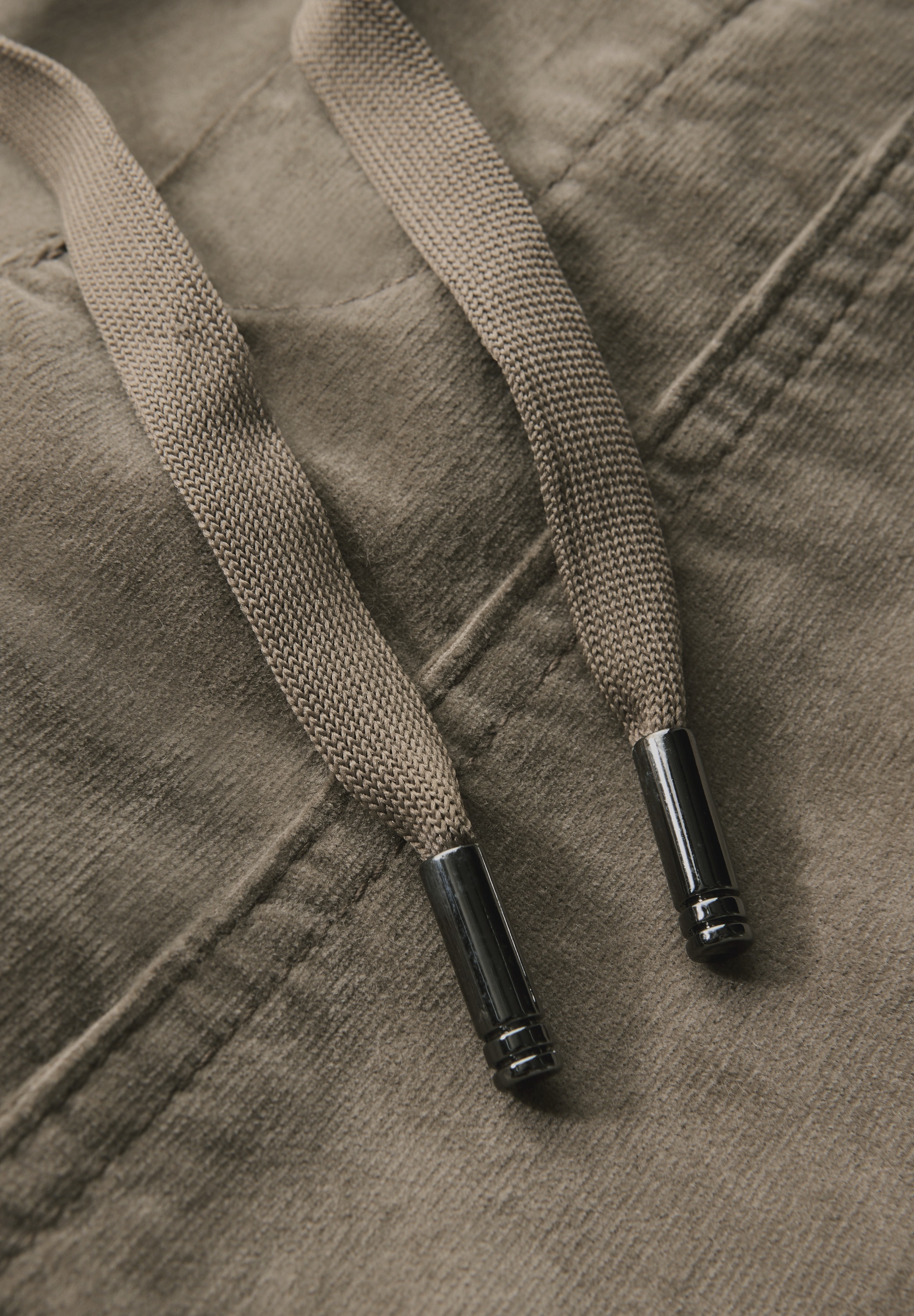 STREET ONE Cordhose »Style Bonny«, mit Taschen