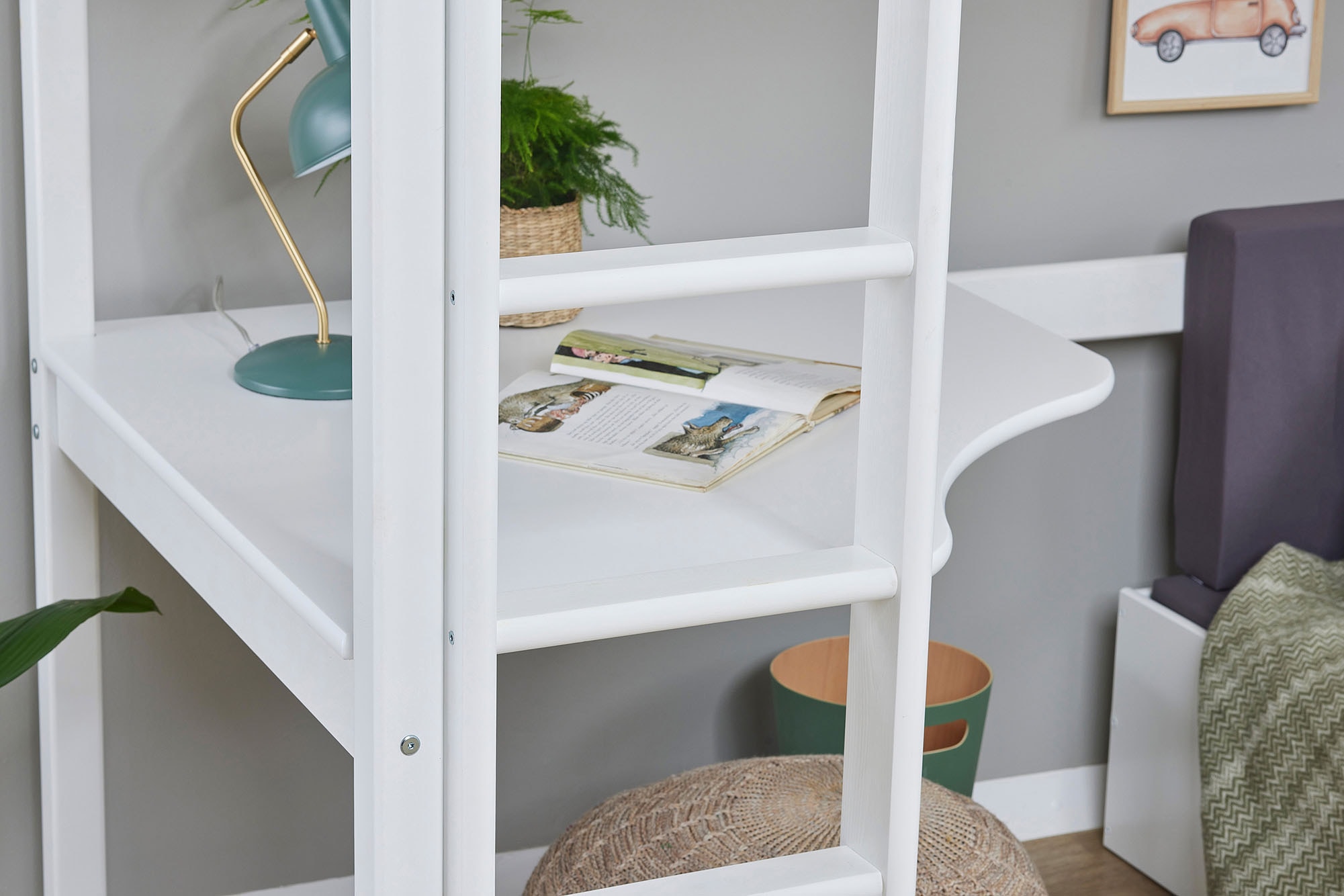 Hoppekids Hochbett »ECO Dream 90x200 mit Schreibtisch & Loungesofa / Gästebett«, Kinderbett aus Massivholz, Sofa ausziehbar zum Gästebett