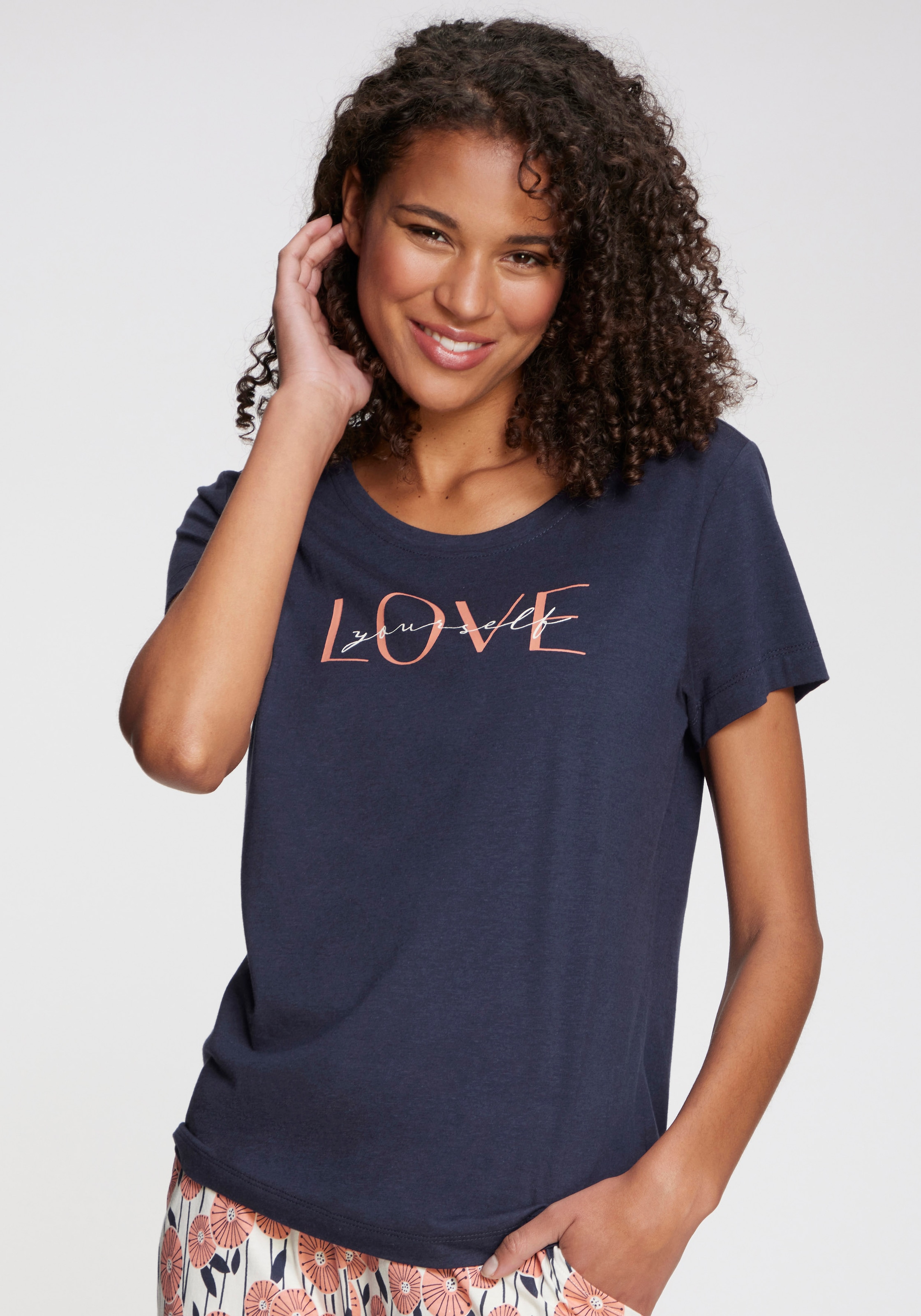 Vivance Dreams Pyjamaoberteil 1-teilig,  mit schönem Frontprint