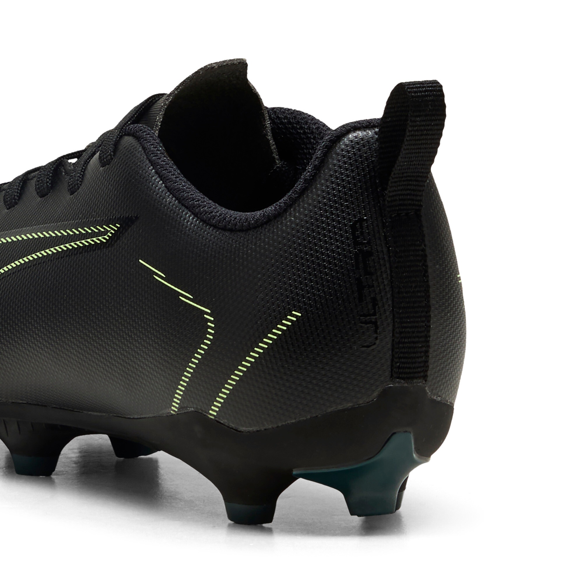 PUMA Fußballschuh »ULTRA 6 PLAY FG/AG JR«, für Rasenplätze