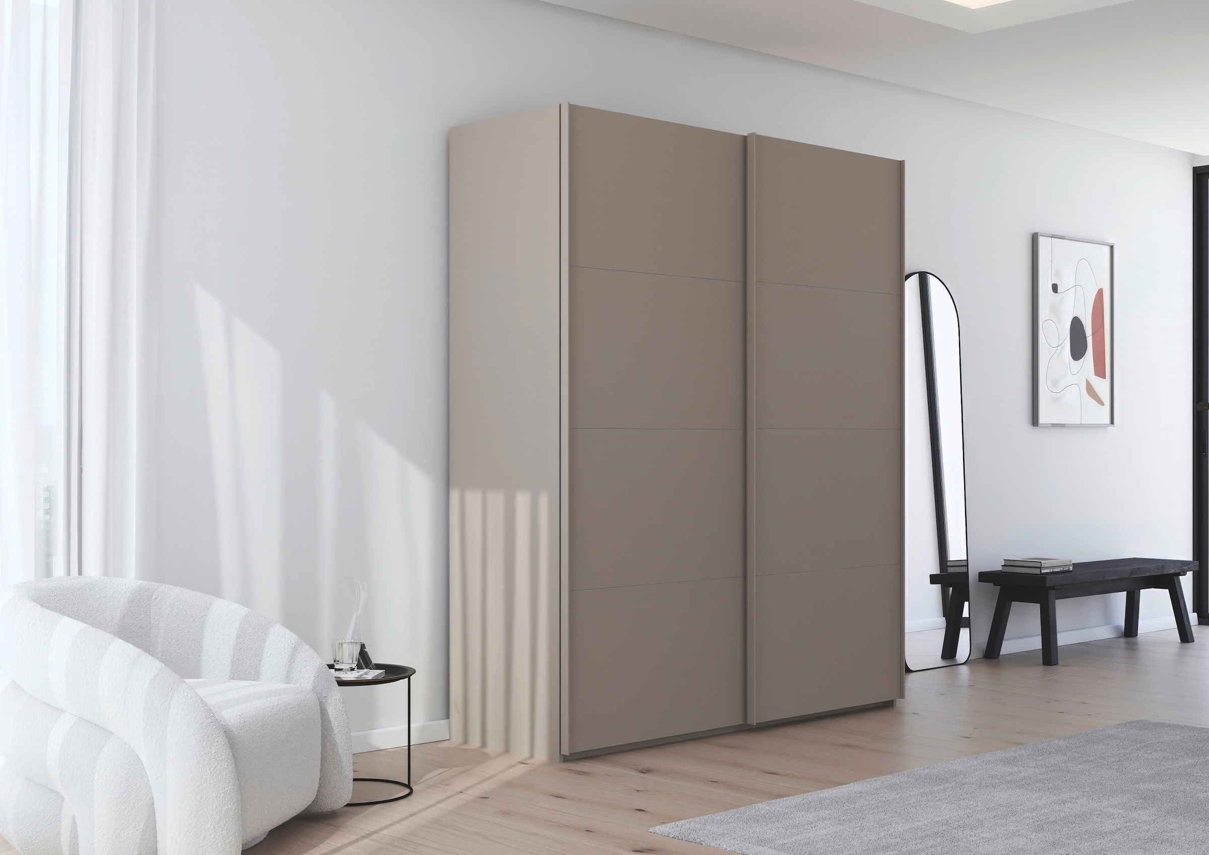 rauch Schwebetürenschrank »Kleiderschrank Schrank Garderobe Schlafzimmerschrank SCALE-FYRA« edle viergeteilte Türen viele Farben und Griff-Farben MADE IN GERMANY