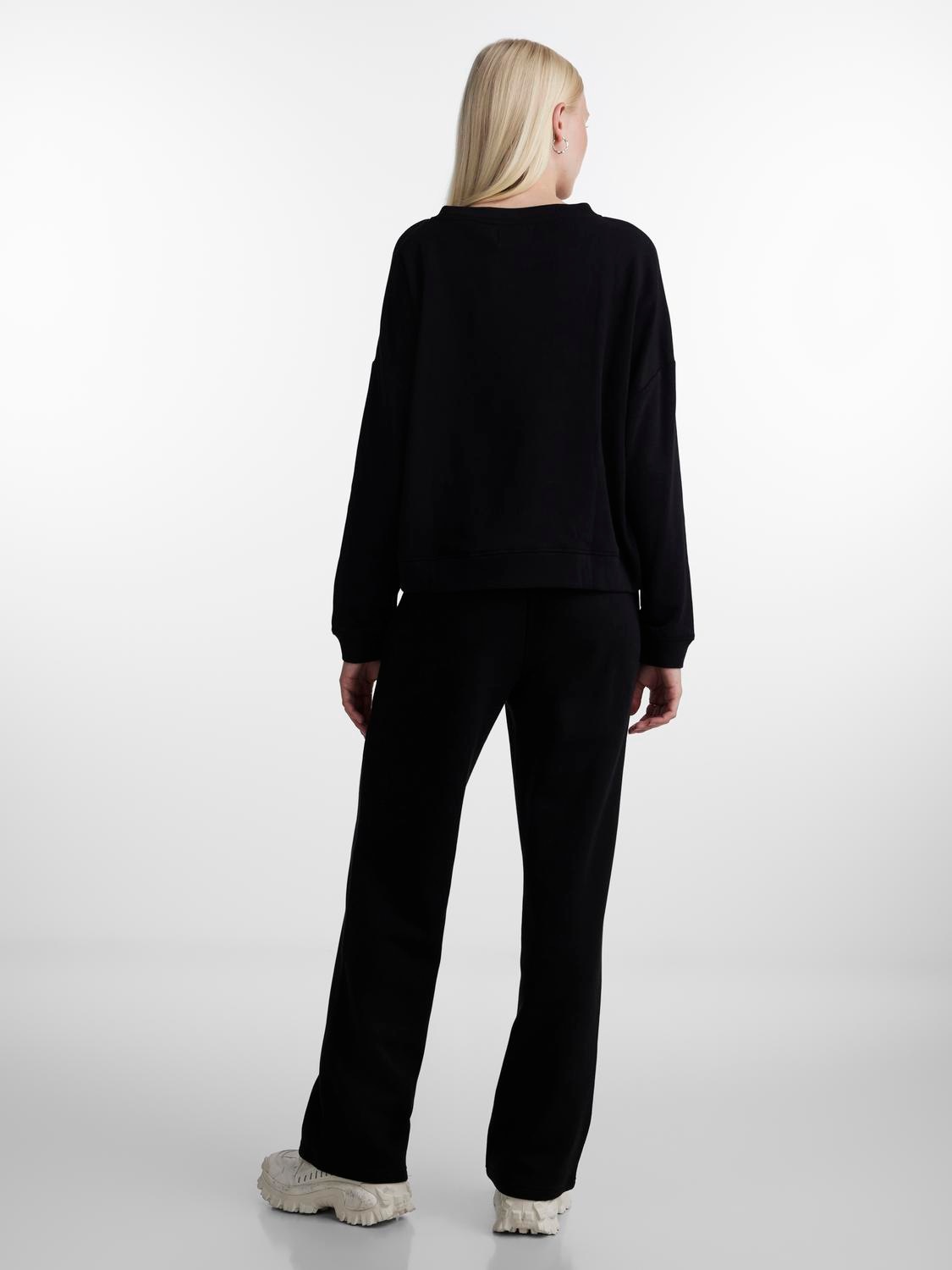 pieces Sweatshirt »PCCHILLI LS SWEAT NOOS BC«
