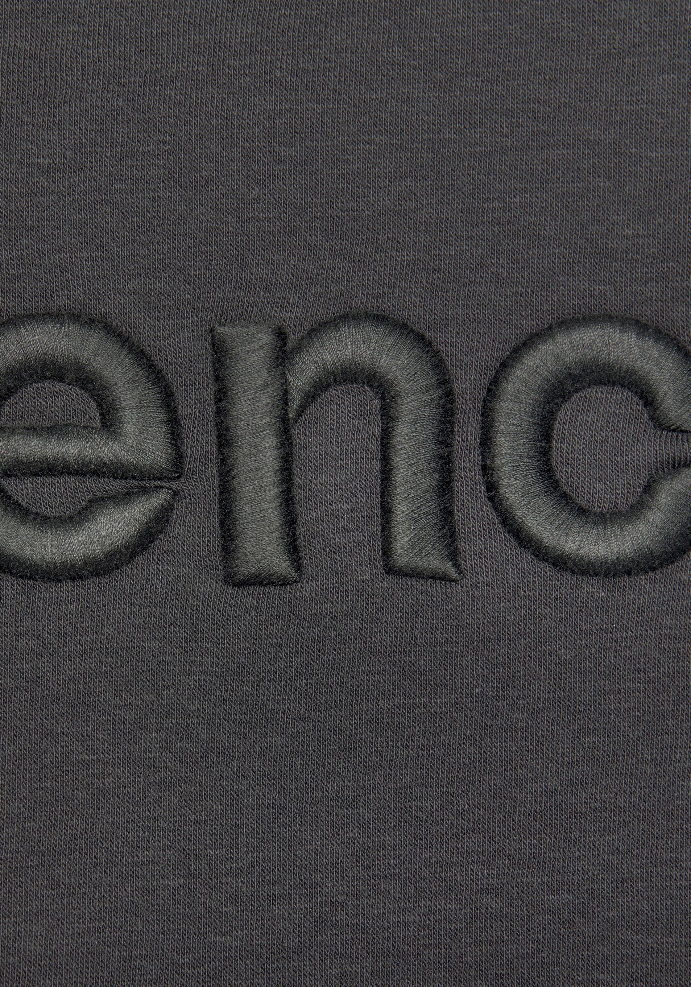 Bench. Sweatshirt, mit 3D Logostickerei, Loungeanzug bei ♕