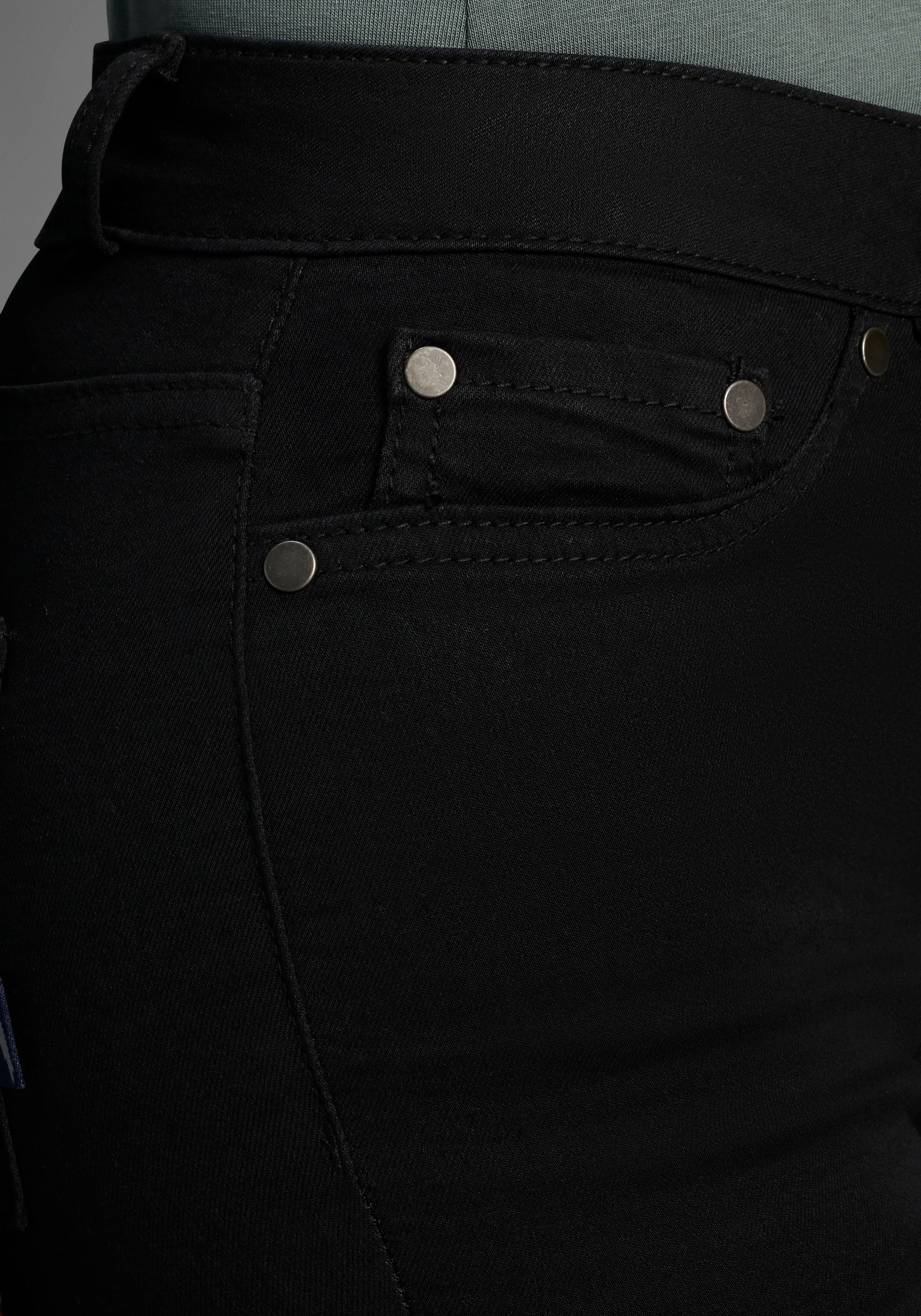 Arizona Skinny-fit-Jeans »Ultra Stretch« extra-eng geschnittene Beinform,  modische Used-Waschung