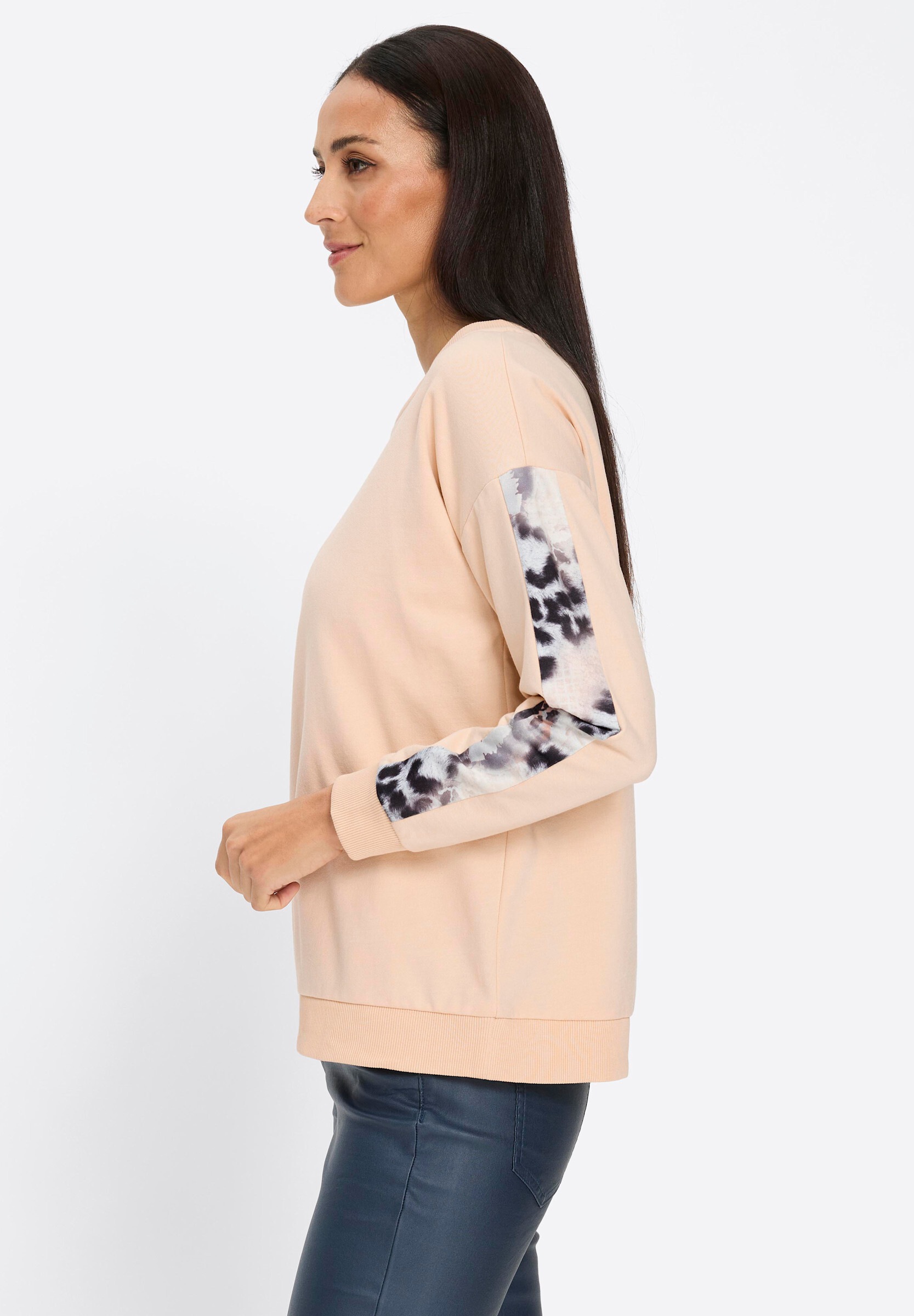 heine Sweatshirt »Sweatshirt Sweatshirt mit Animal-Print«
