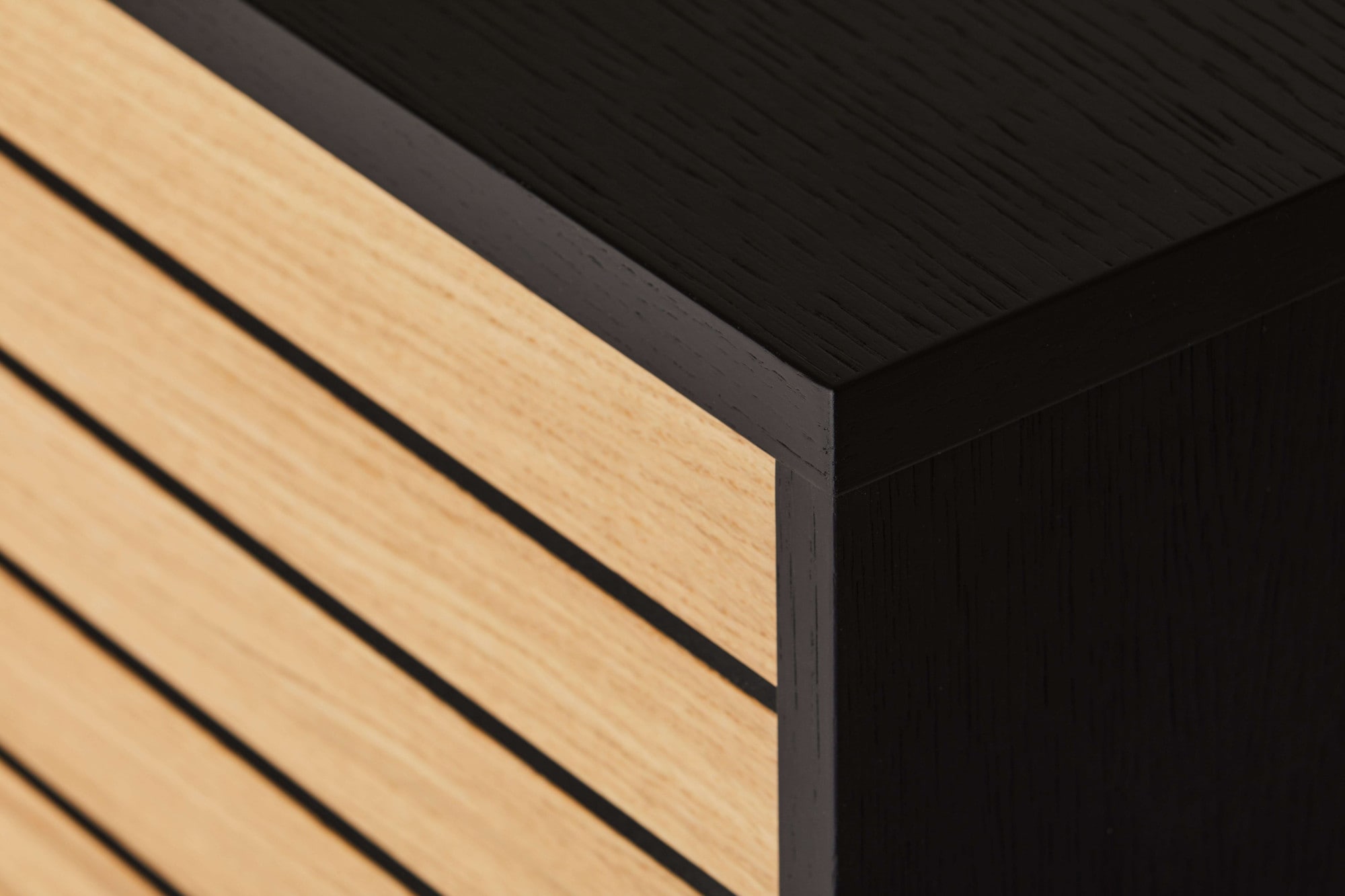 Woodman Sideboard »Stripe«, besonderes Design, 3 Push-to-Open-Türen, Breite 161 cm, FSC®