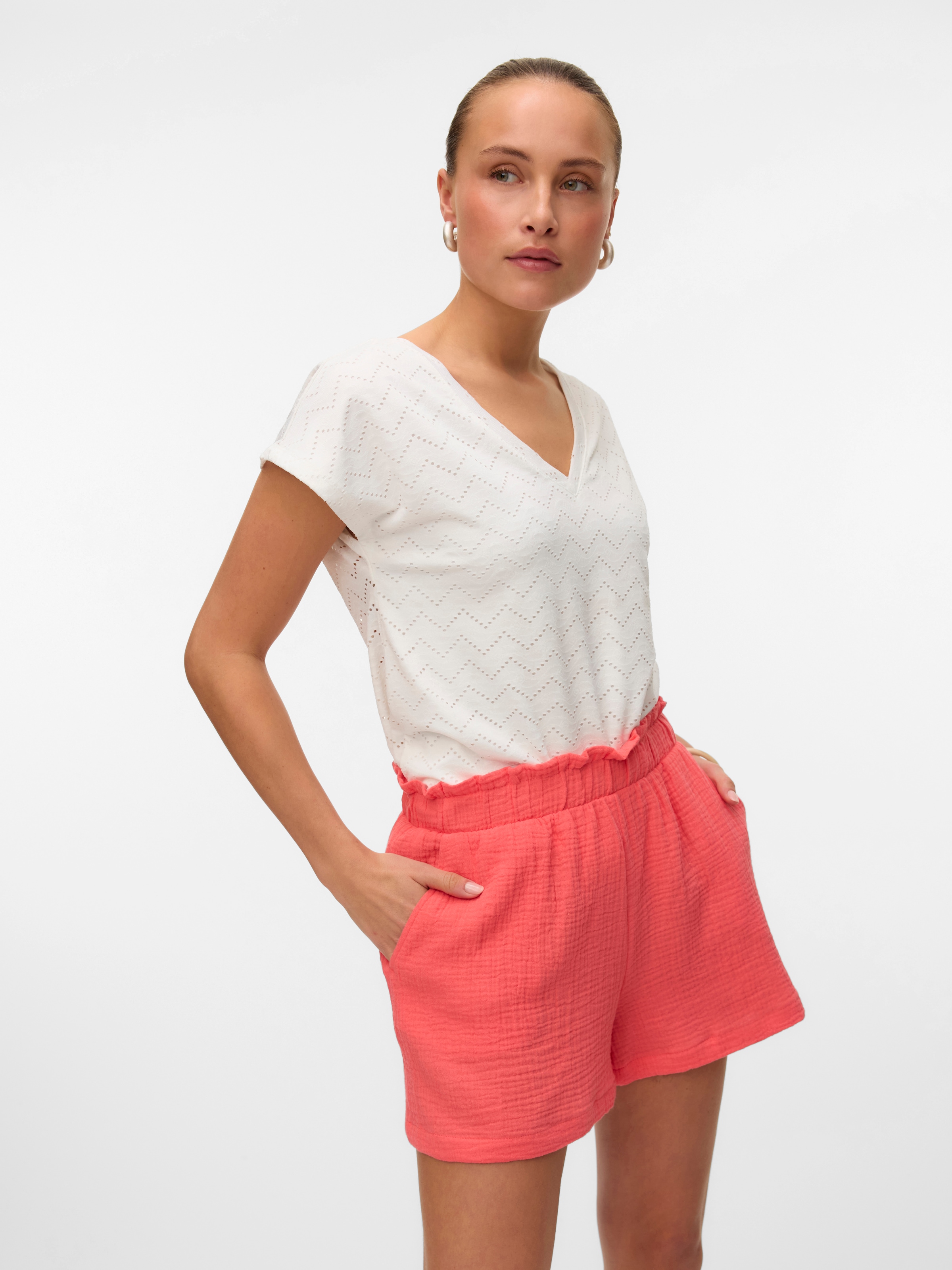 Vero Moda Shorts »VMNATALI HW SHORTS NOOS«