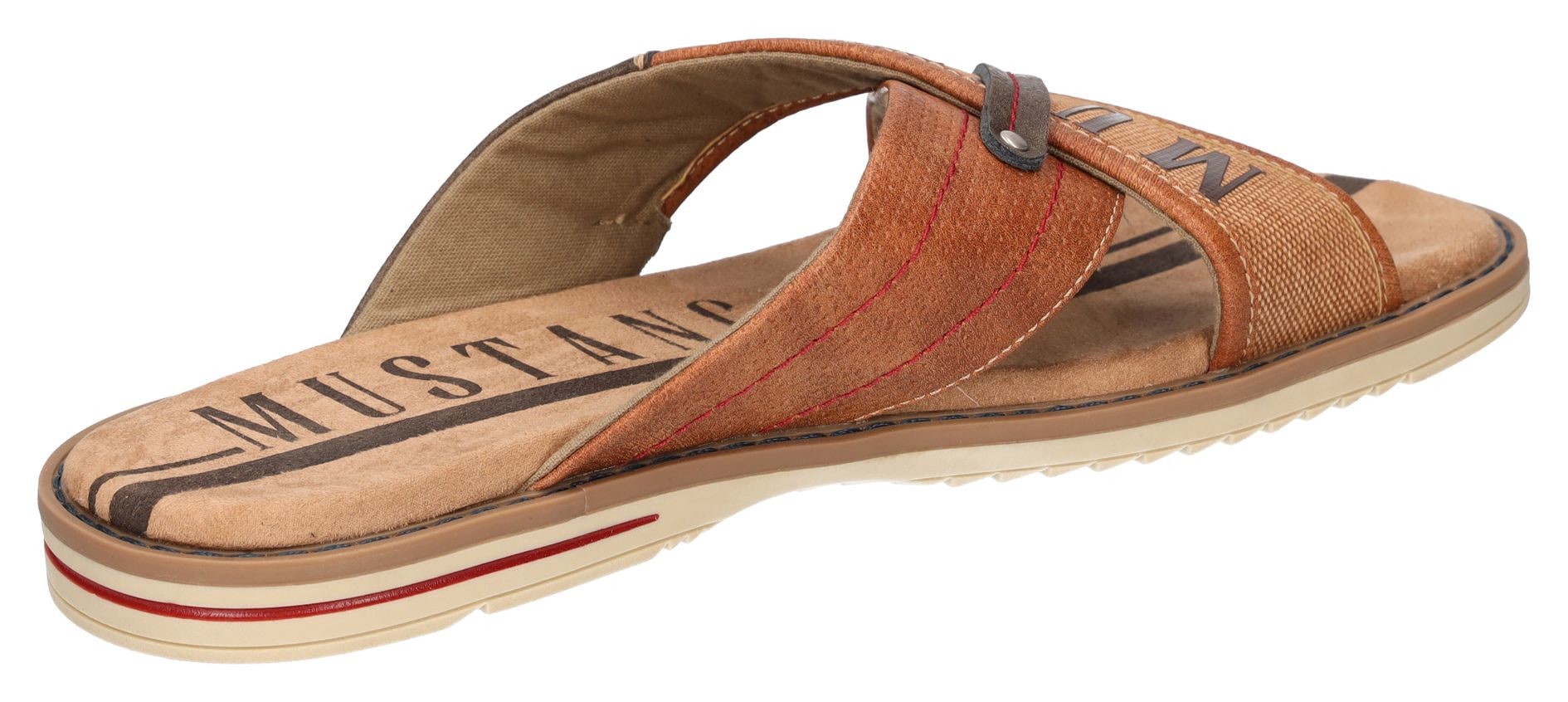 Mustang Shoes Pantolette, Sommerschuh, Schlappen, Poolslides, mit auffälligem Logoschriftzug