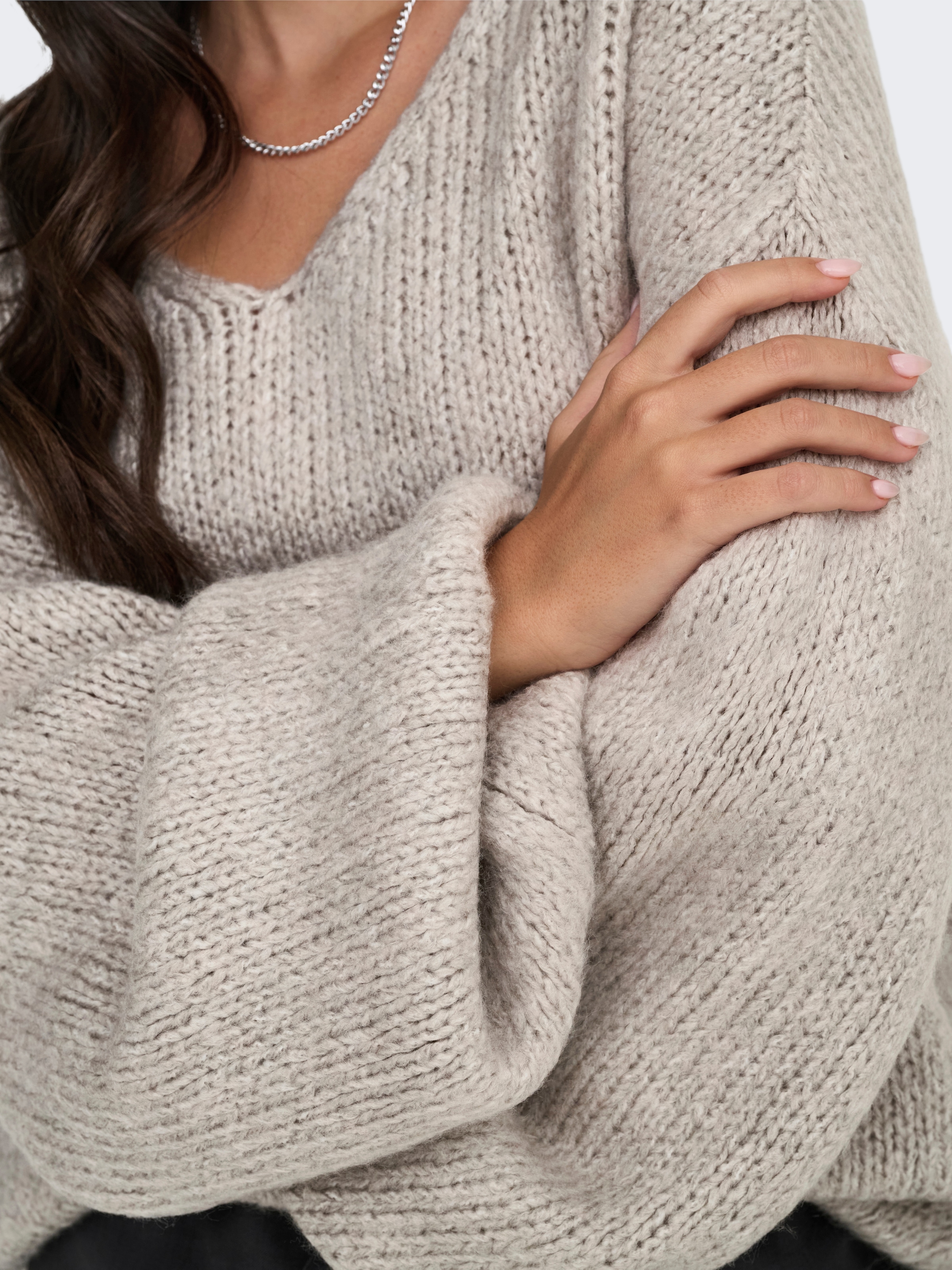 JDY V-Ausschnitt-Pullover »JDYDINEA L/S REVERSIBLE PULLOV. KNT NOOS« Kunstfaser, regular fit