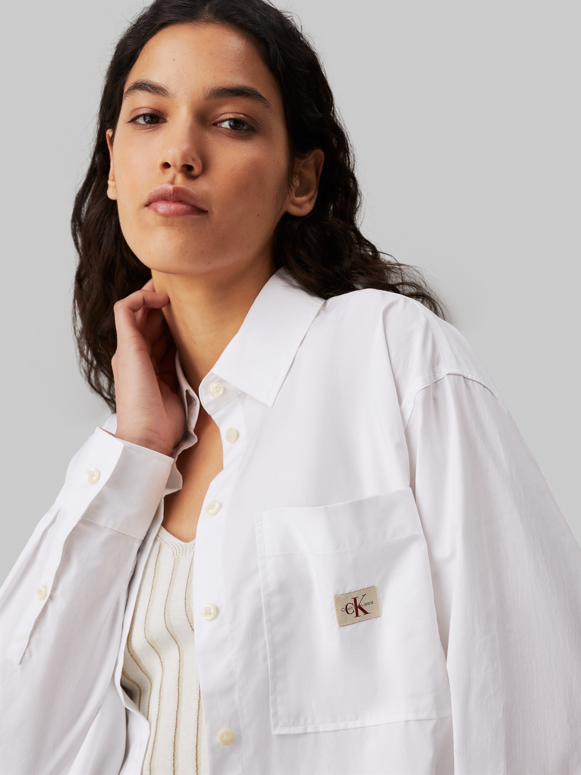Calvin Klein Jeans Langarmhemd »WOVEN LABEL RELAXED SHIRT«, mit Logopatch