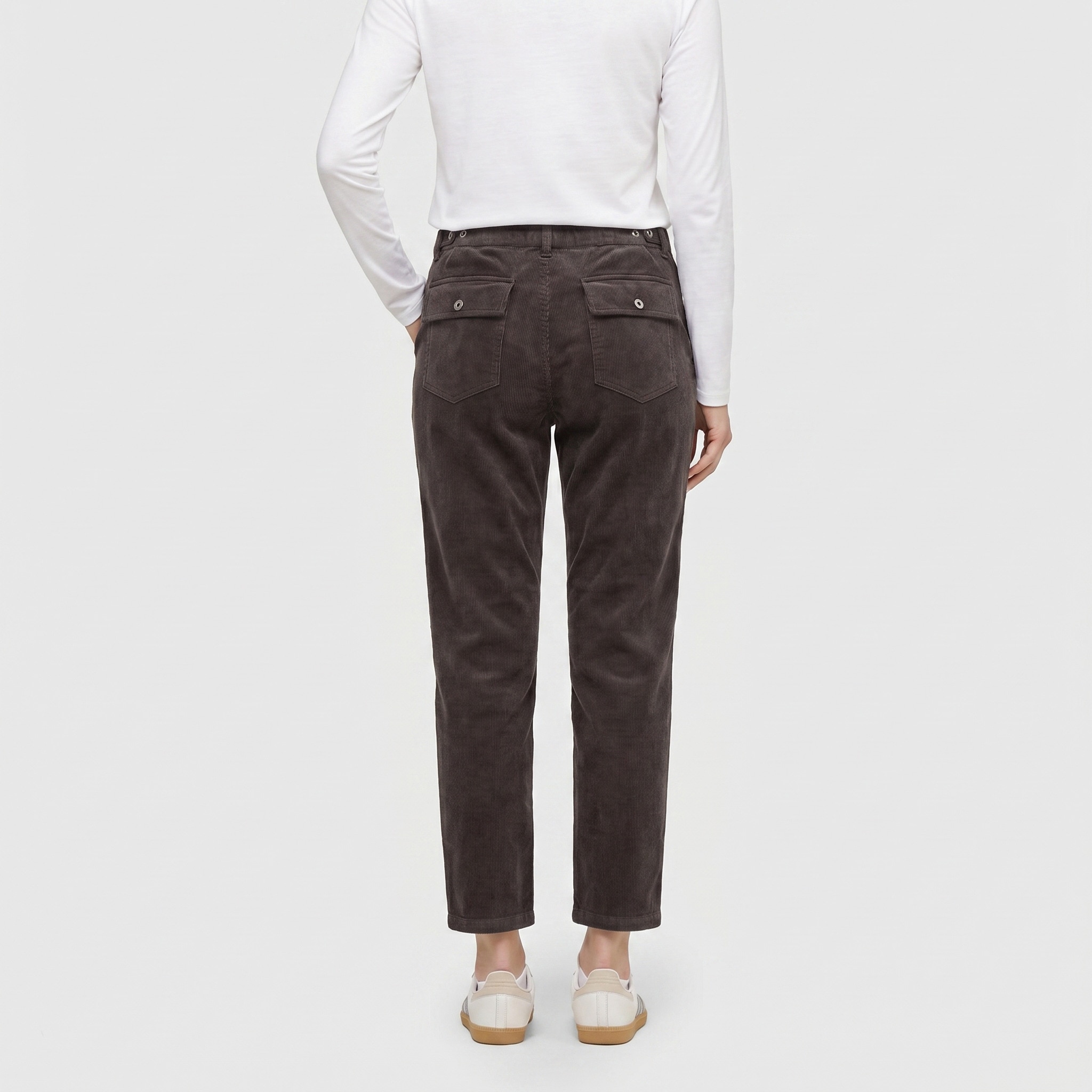 MAC Cordhose  feiner Glanz, mittlere Leibhöhe, Relaxed Fit