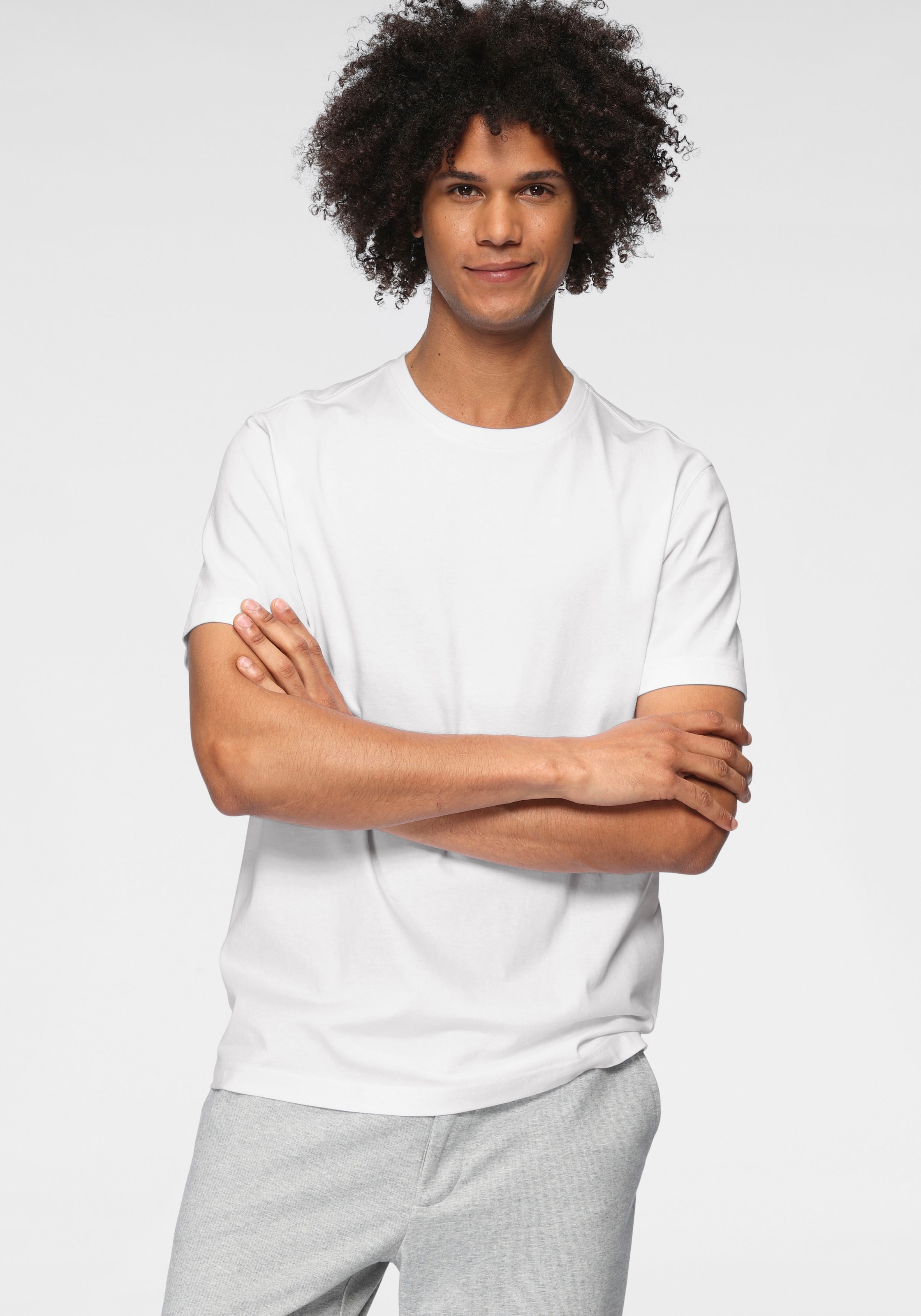 OTTO products T-Shirt »»GOTS zertifiziert – aus Bio-Baumwolle««, Kurzarm, Basic, aus Single Jersey, aus 100% Baumwolle