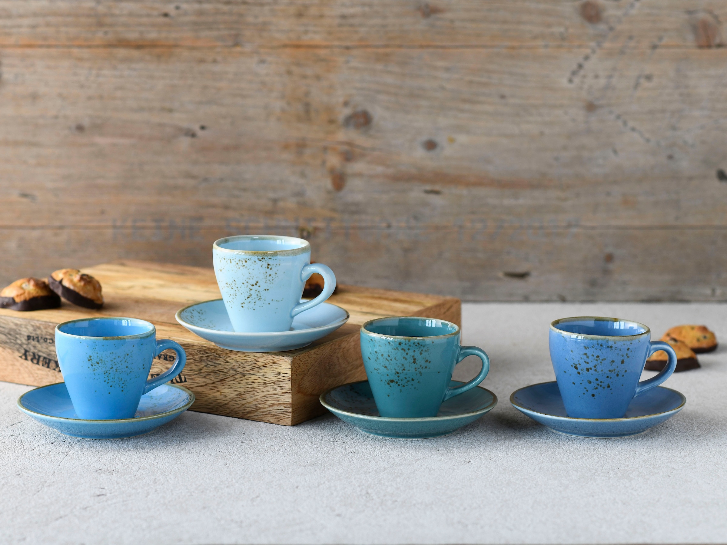 CreaTable Espressotasse »Kaffeetasse NATURE COLLECTION Aqua«, (Set, 8 tlg.), Tassen Set, aktuelle Blautöne mit Sprenkel, 4 Tassen, 4 Untertassen