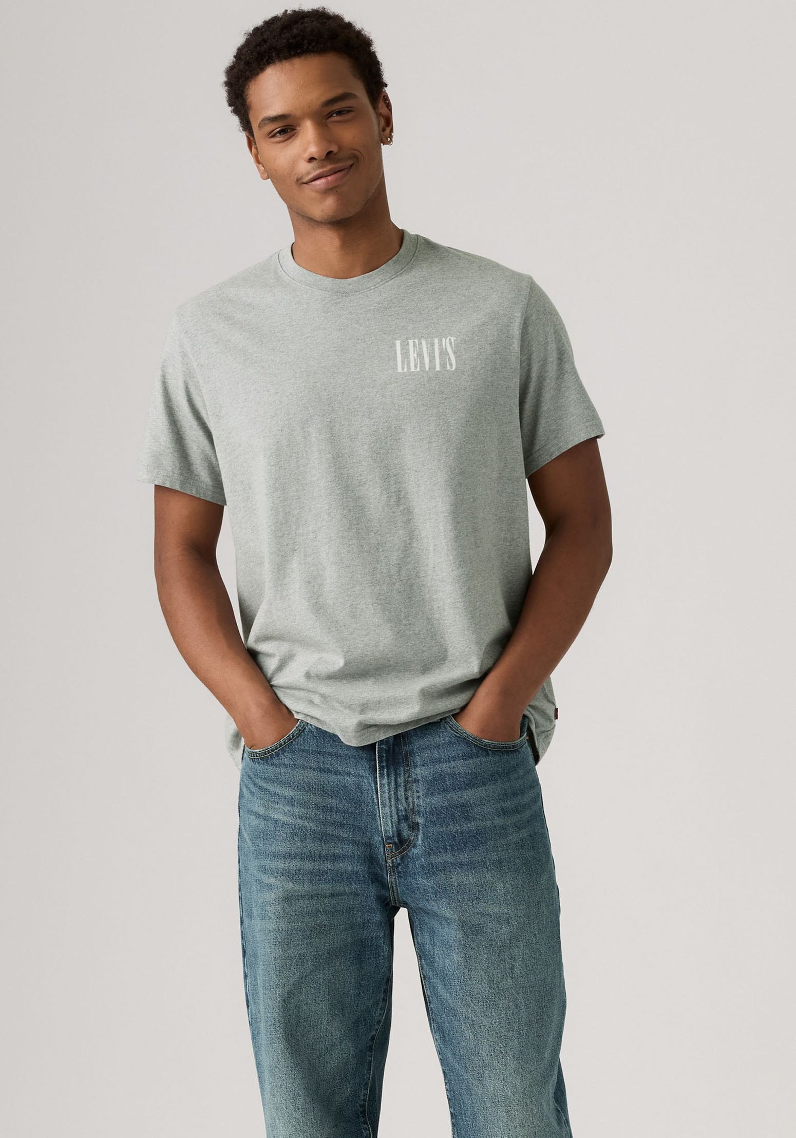 Levi's® T-Shirt »RELAXED FIT TEE« mit Logoschriftzug