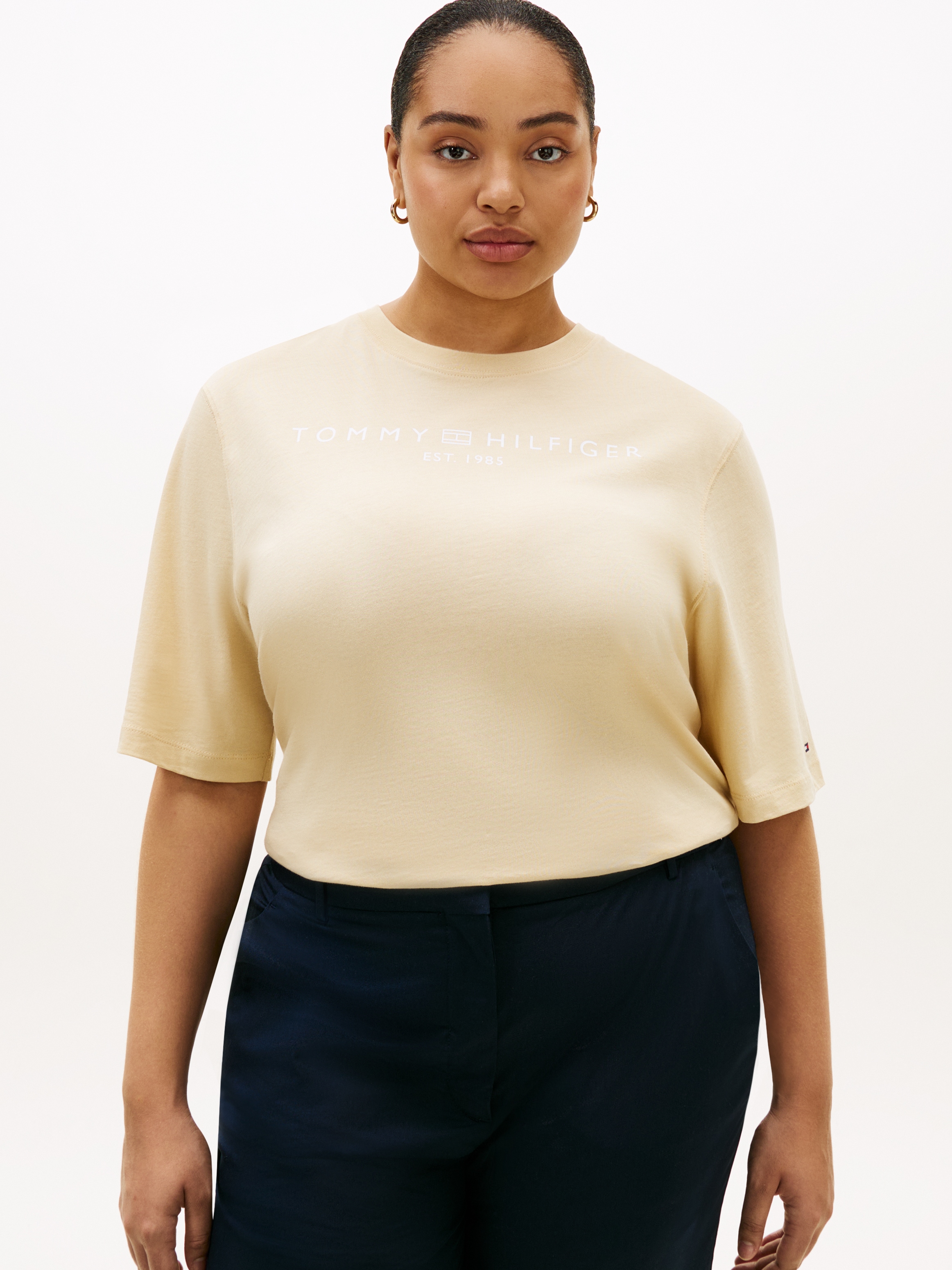 Tommy Hilfiger Curve T-Shirt »CRV CORP LOGO TRAPEZE C-NK TEE« in großen Größen