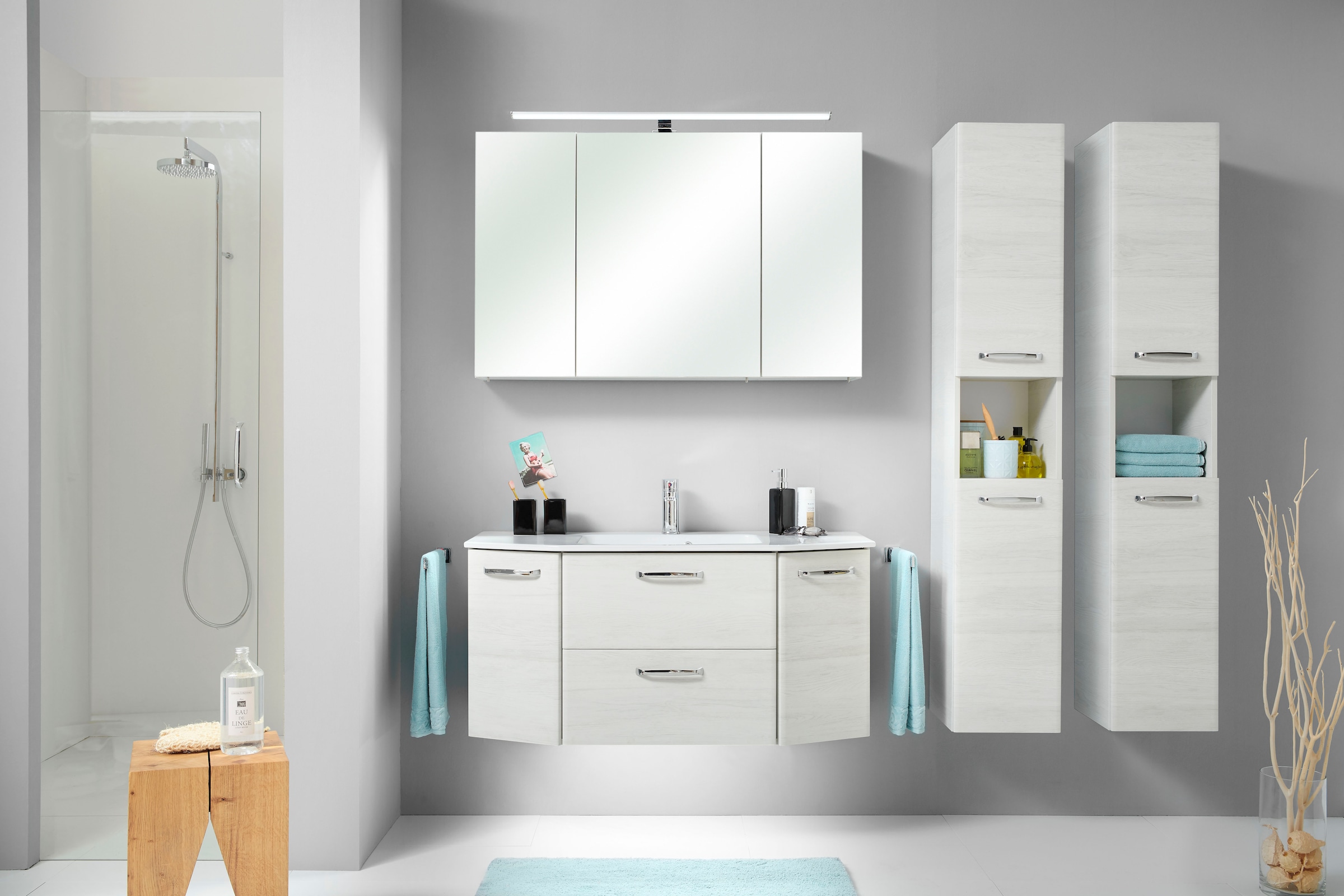 Saphir Badmöbel-Set »Quickset 936 4-teilig, Glaswaschtisch und LED-Spiegelschrank« Set, 4 Stk. tlg.