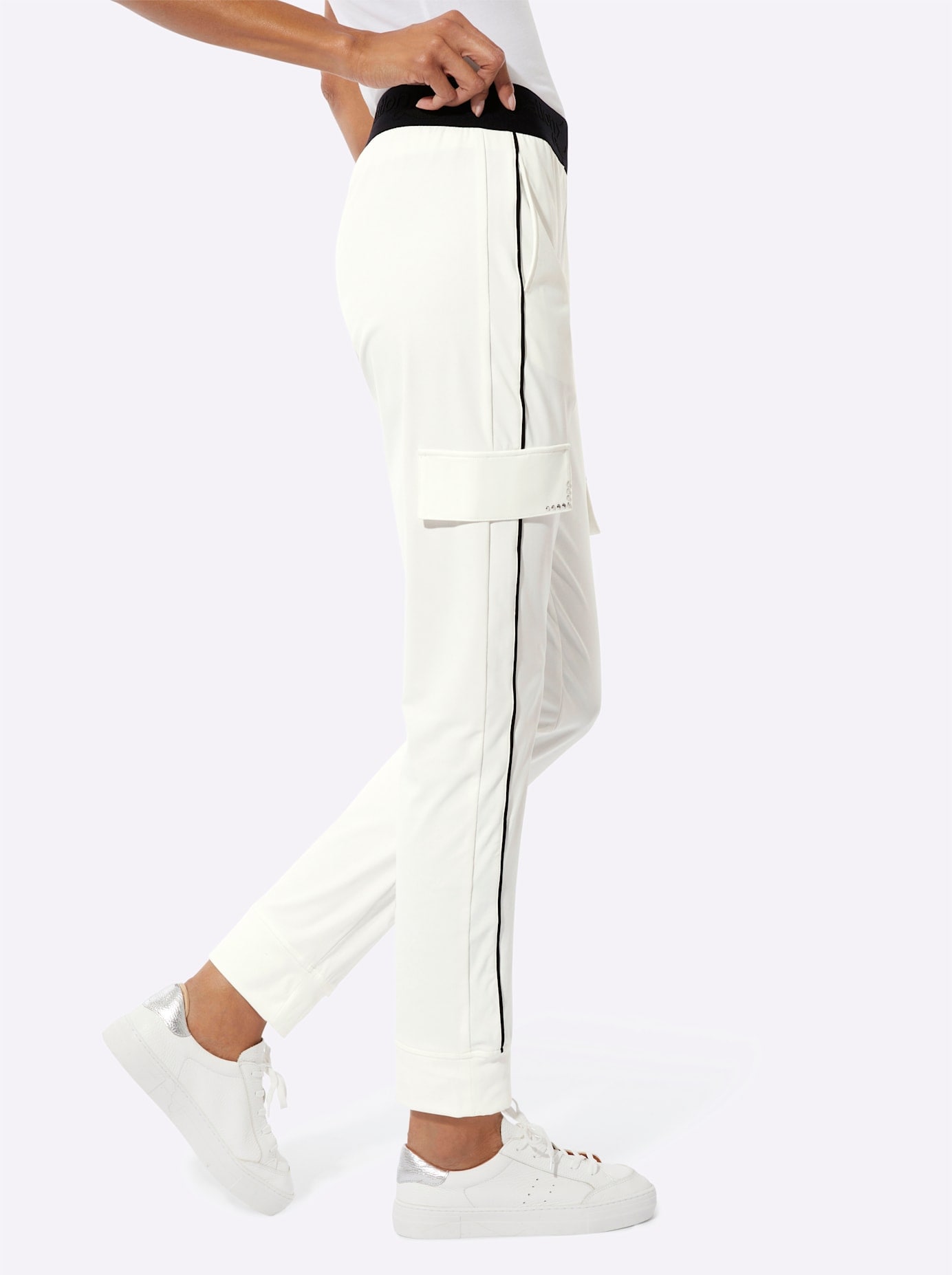 creation L Jogger Pants