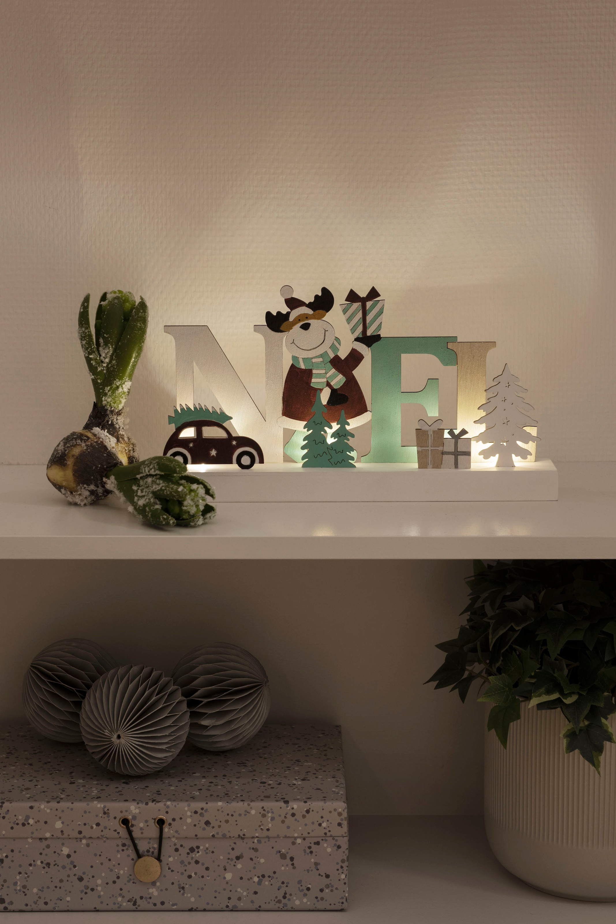 KONSTSMIDE Deko-Schriftzug »Noël«, warm LED Holzsilhouette, batteriebetrieben 4 Dioden, bequem weiße kaufen 6h Timer