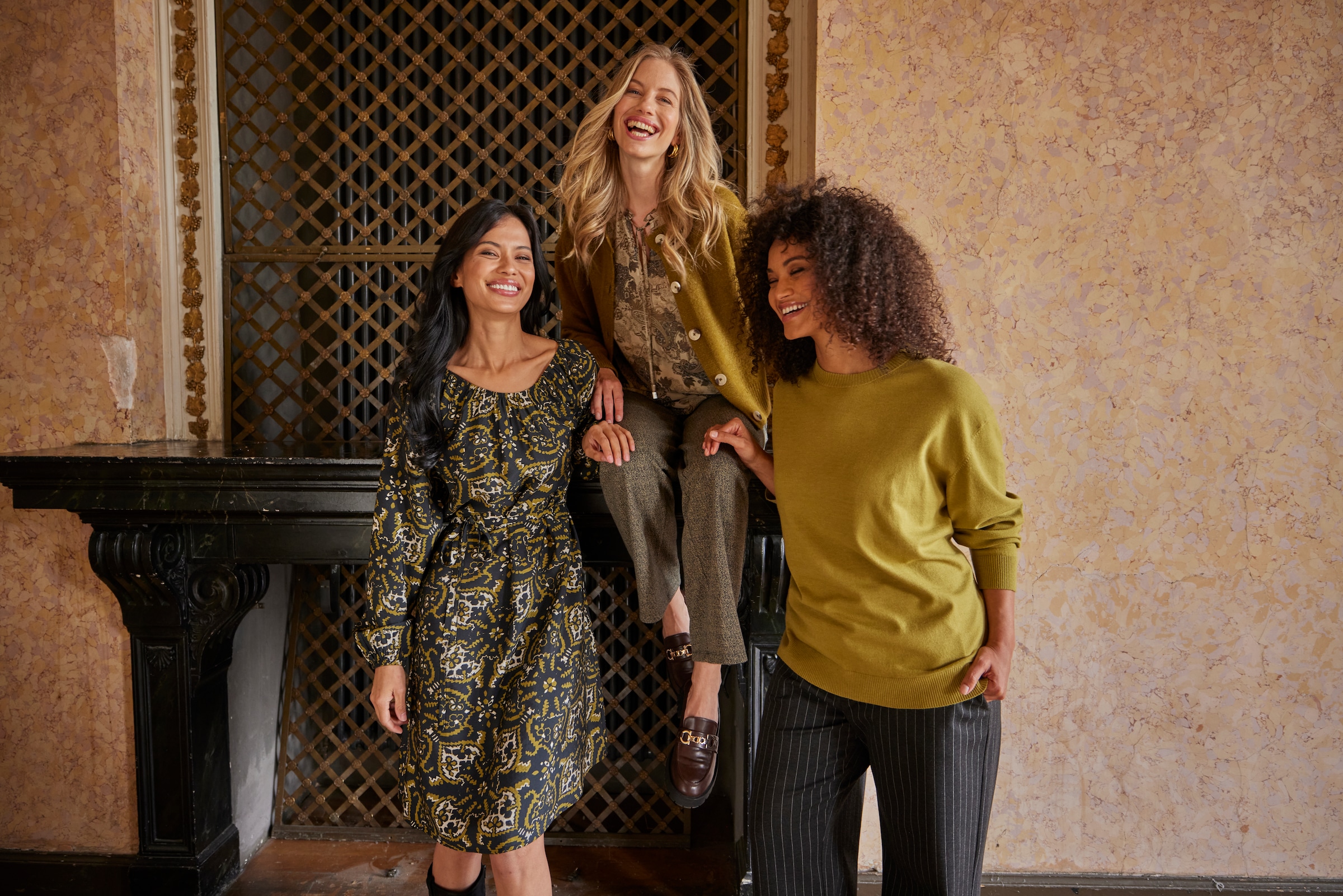 Aniston CASUAL Anzughose  im dezenten Zick-Zack-Muster - NEUE KOLLEKTION