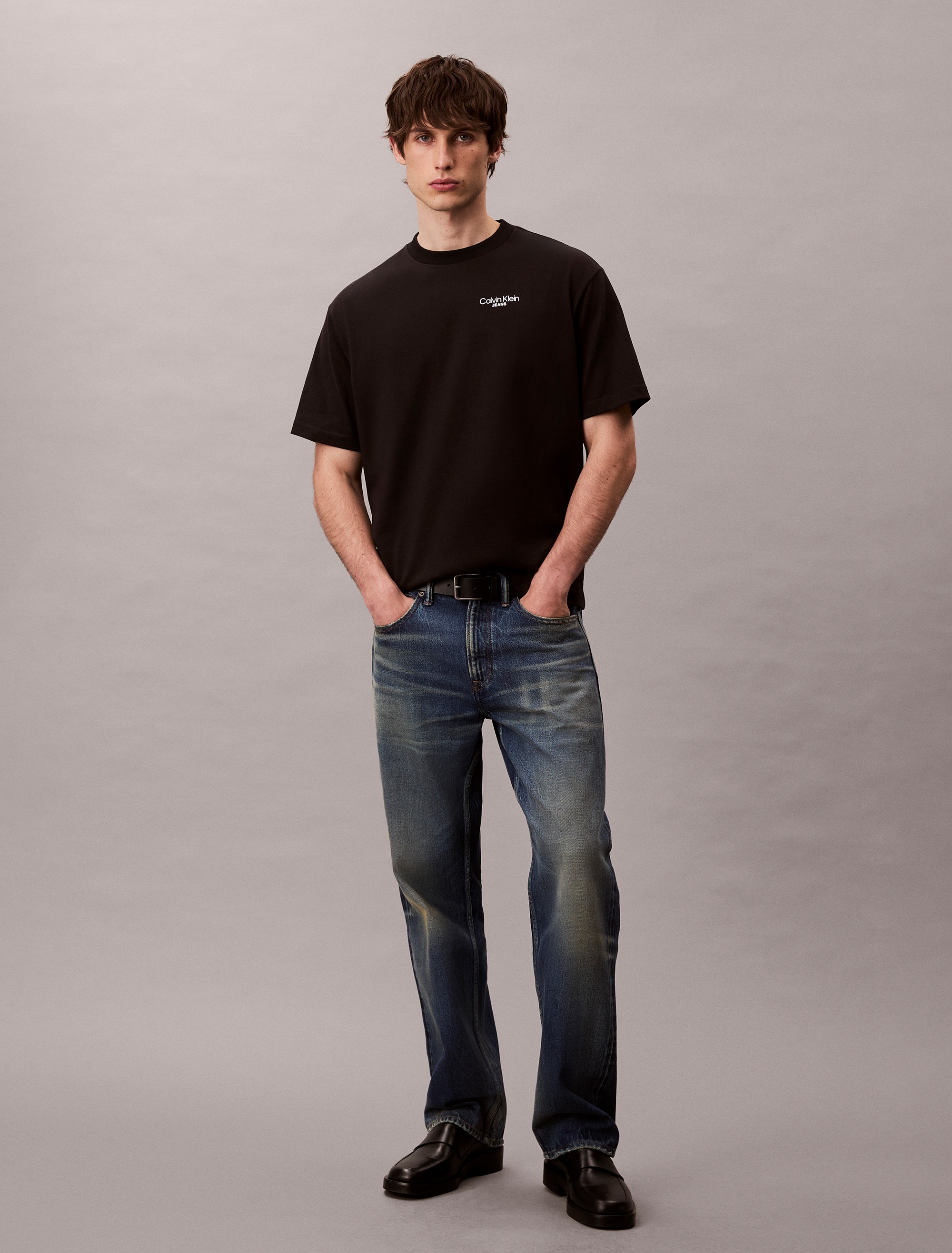 Calvin Klein Jeans T-Shirt »LOGO BACK PRINT T-SHIRT«, Mit Rundhalsausschnitt, regular fit
