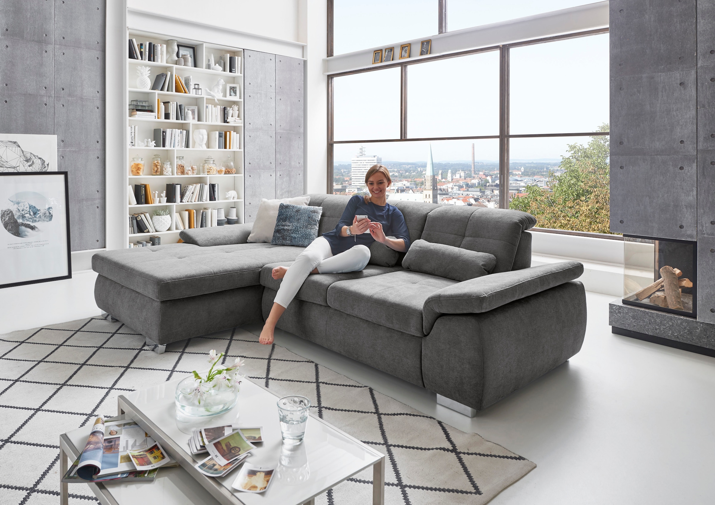Die PlanBar Ecksofa »MP-IN16037 L-Form, Breite 289 cm, mit Kaltschaum-Polsterung« mit Sitztiefenverstellung & Zierkissen