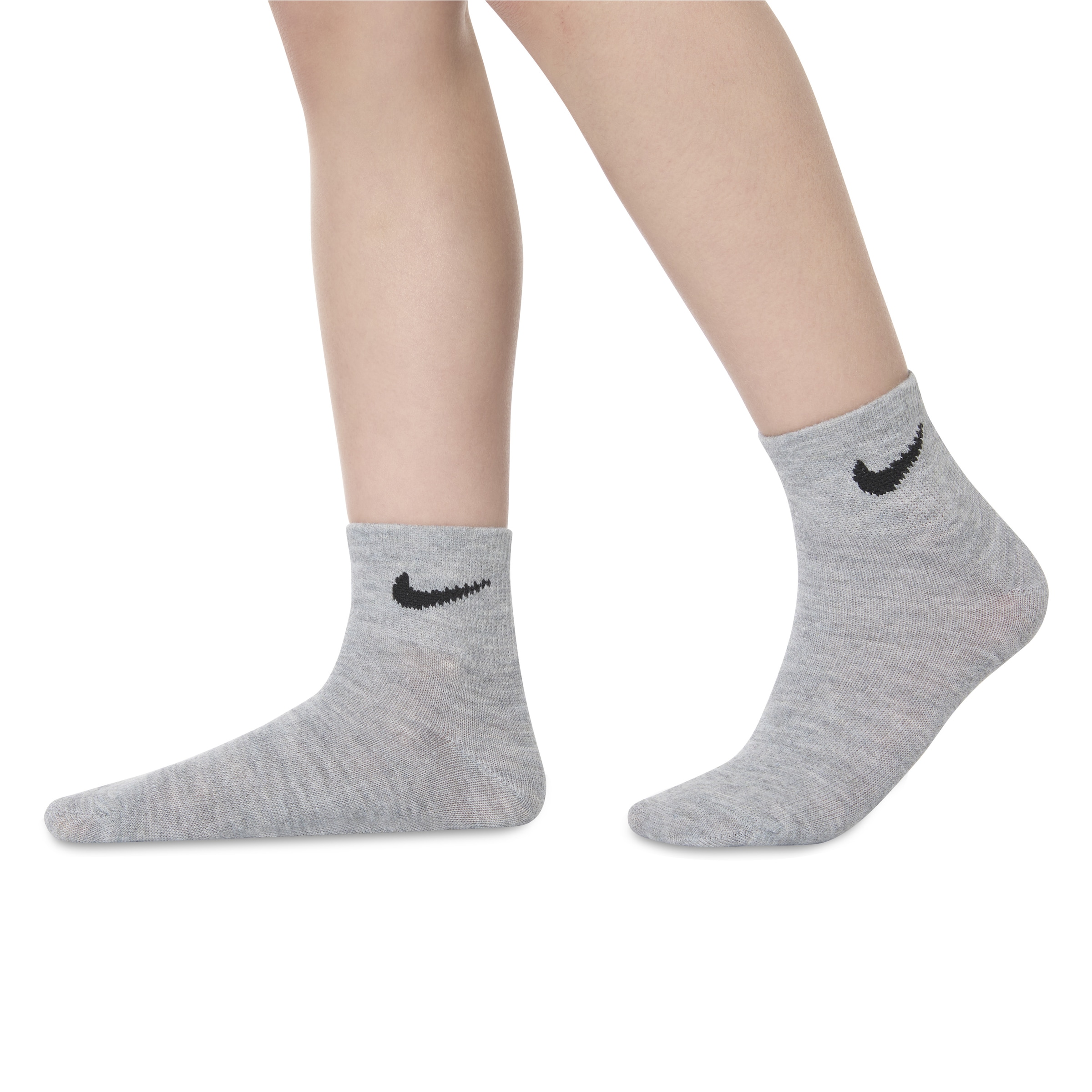 Nike Sportswear Sportsocken »NHN NIKE BASIC PACK QUARTER« Packung, 6 Stk. tlg. für Kinder (4-5 Jahre)