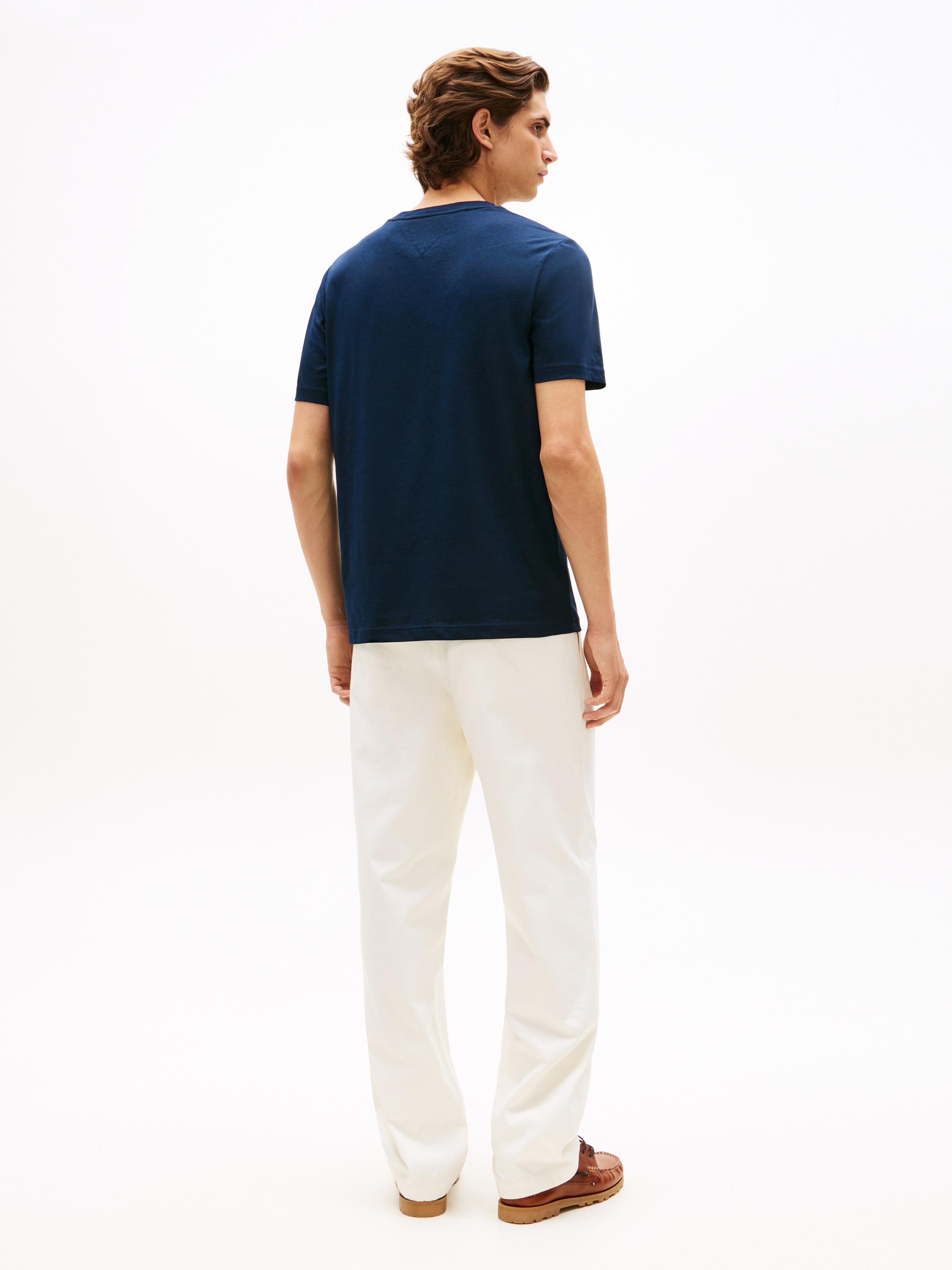 Tommy Hilfiger T-Shirt »BRAND LOVE TEXT BOX« regular fit, gerippter Rundhals