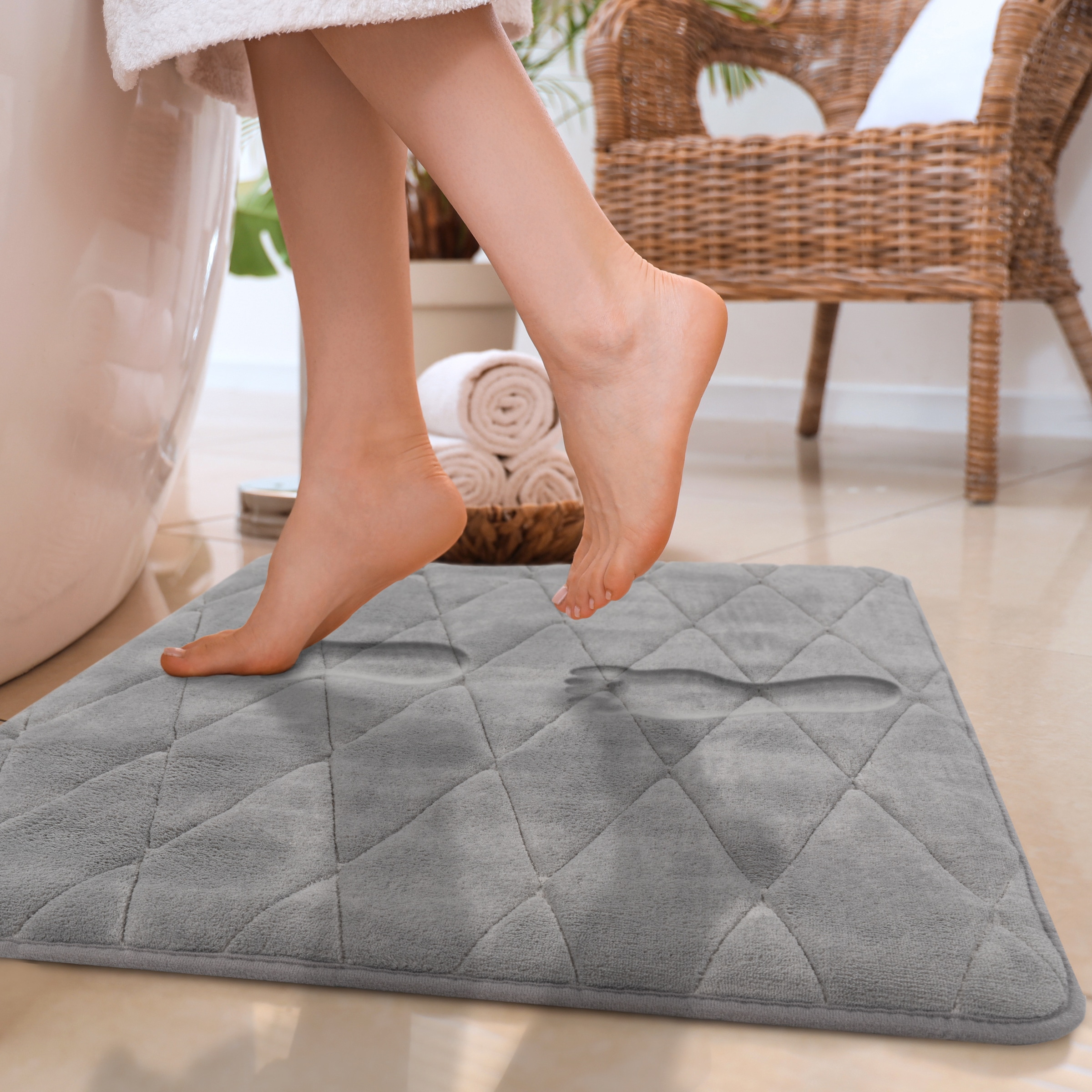 Paco Home Badematte »Corby 254, Memory-Schaum Effekt«, rutschhemmend beschichtet, fußbodenheizungsgeeignet, Badteppich, Uni Farben, Rauten Muster, Hoch-Tief Effekt