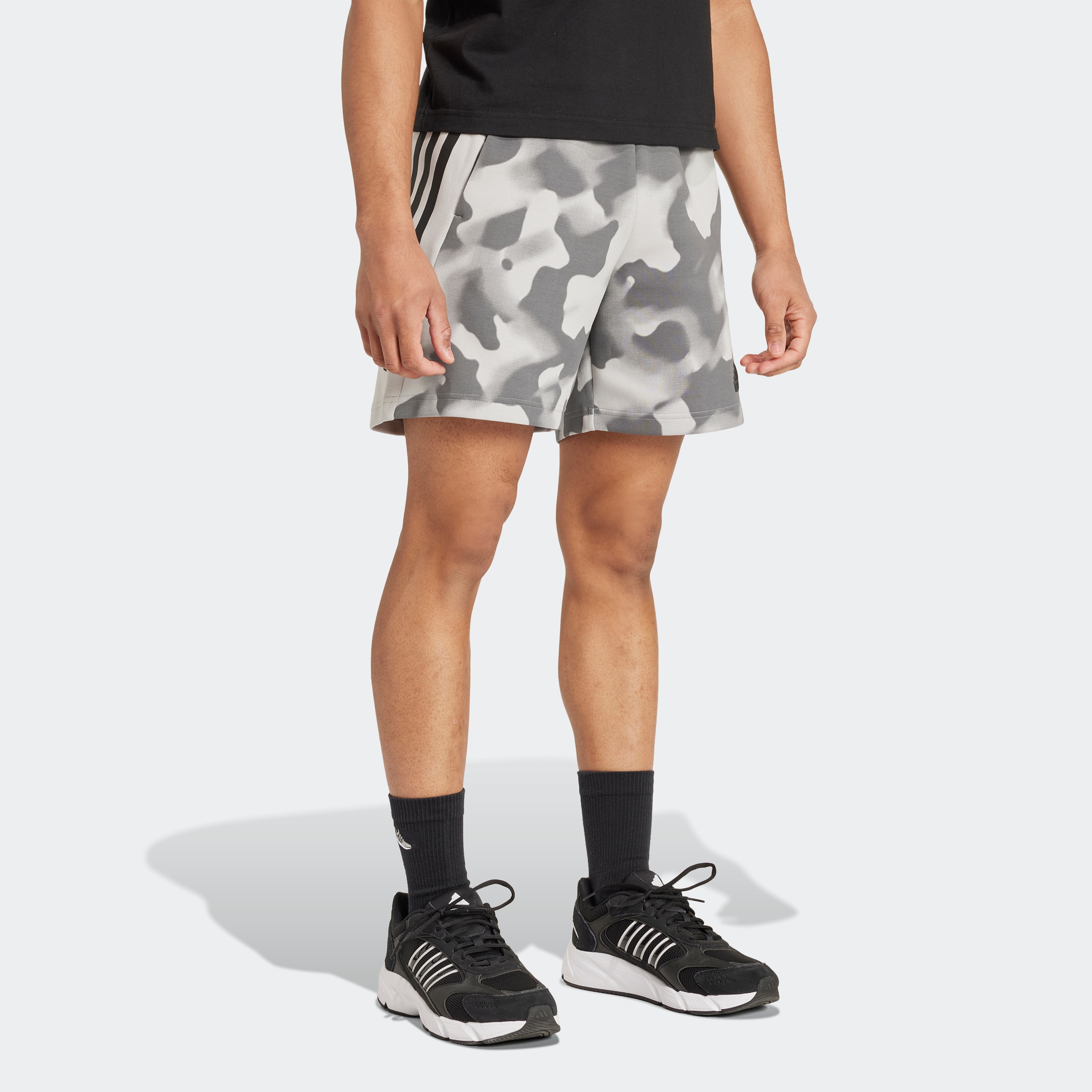 adidas Sportswear Shorts »M FI 3S SHO AOP«, (1 tlg.)