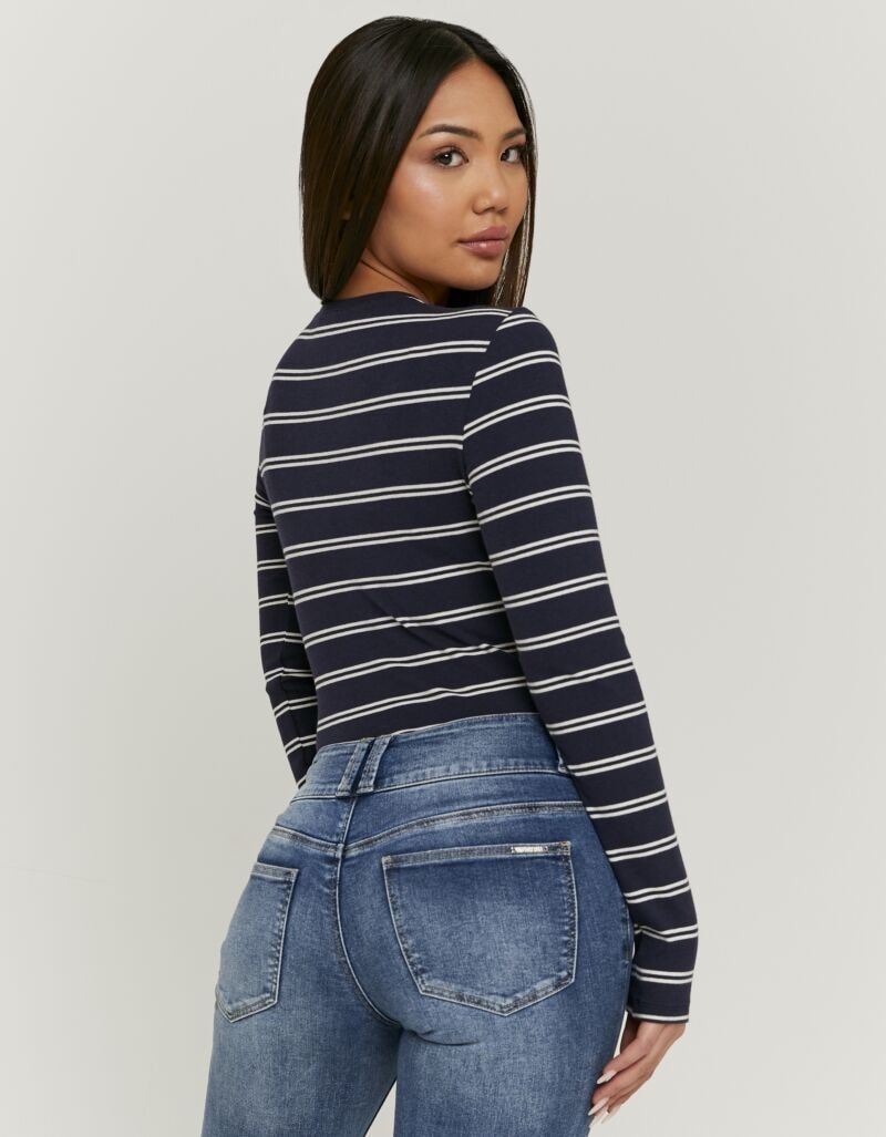 Tally Weijl Langarmshirt »STSCOBELGI« Baumwollmischung, Basic Longsleeve mit Rundhals-Ausschnitt