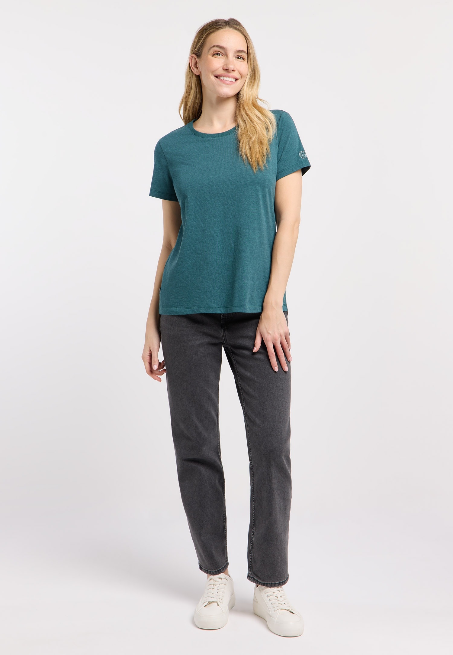 Ragwear Kurzarmshirt »MINTTA« Klassischer Fit aus Single Jersey mit softem Finish