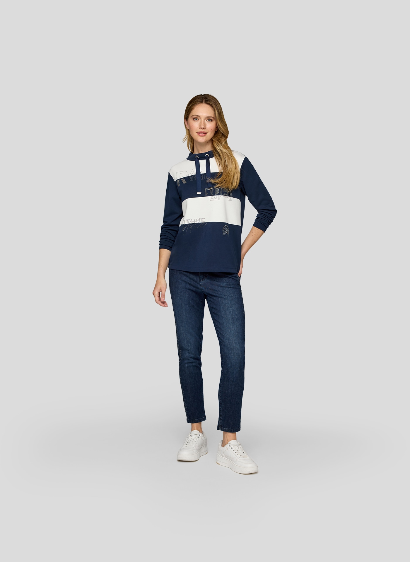 Rabe Langarmshirt , in Colorblocking-Optik und mit Glitzersteinen
