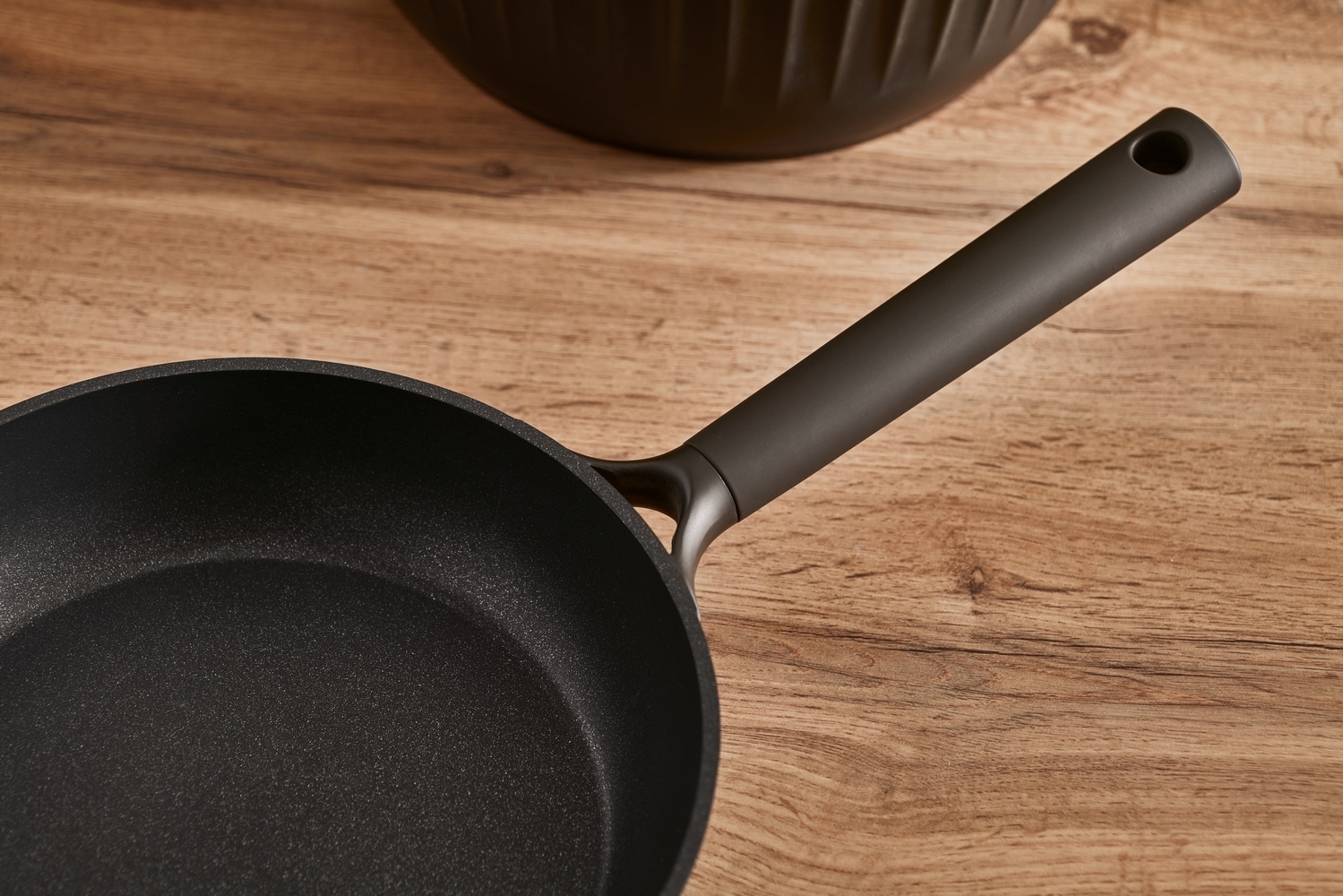 RESTO Kitchenware Bratpfanne »Ascella, antihaftbeschichtet und spülmaschinenfest« Aluminiumguss 1 Stk. tlg. Induktion, für alle Herdarten geeignet