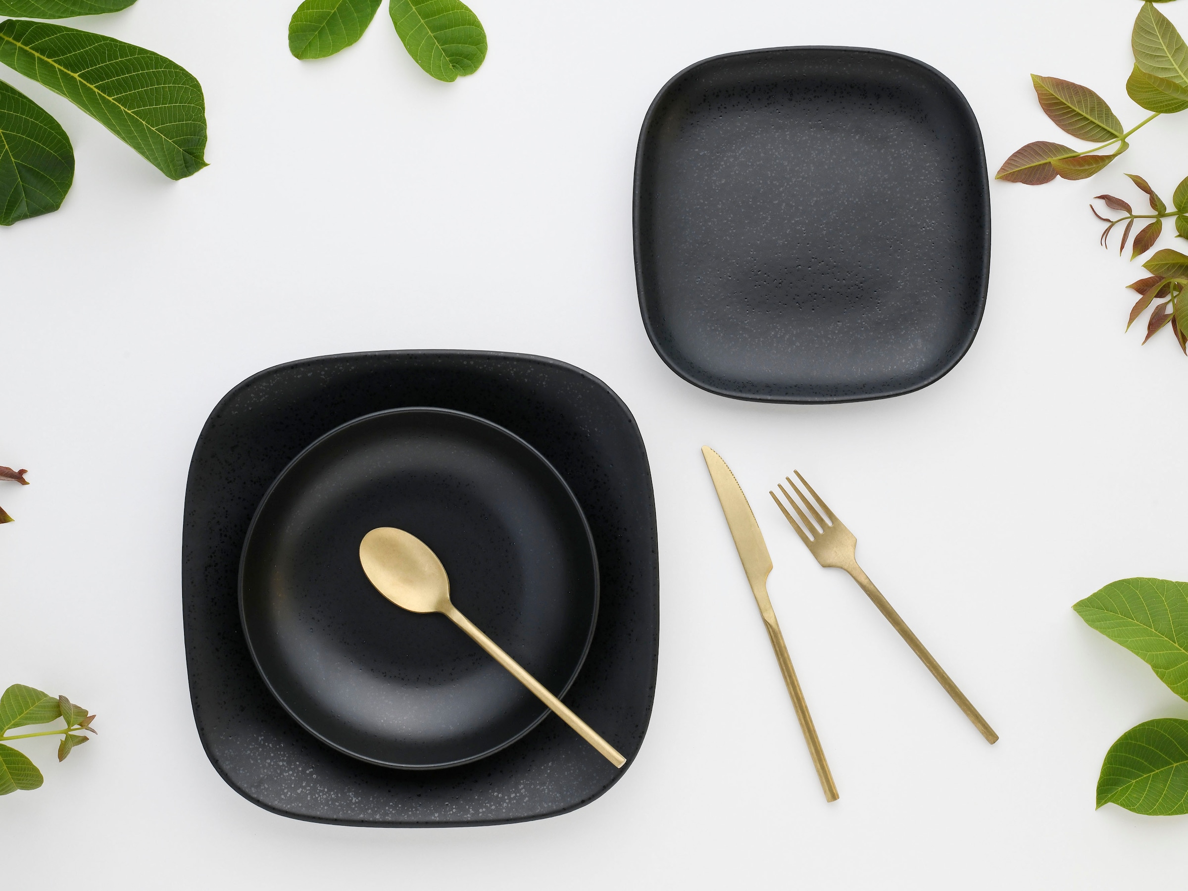 CreaTable Tafelservice »Magic Black Square«, (Set, 12 tlg.), matte Spezialglasur mit glänzenden Sprenkeln