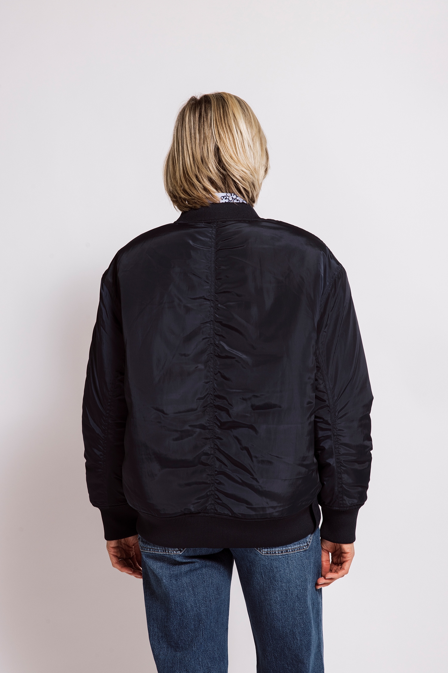 Zhrill Jackenblazer »JULIE LOOSE« Blouson - Casual Stil, lockere Passform, aus Kunstfaser, unifarben