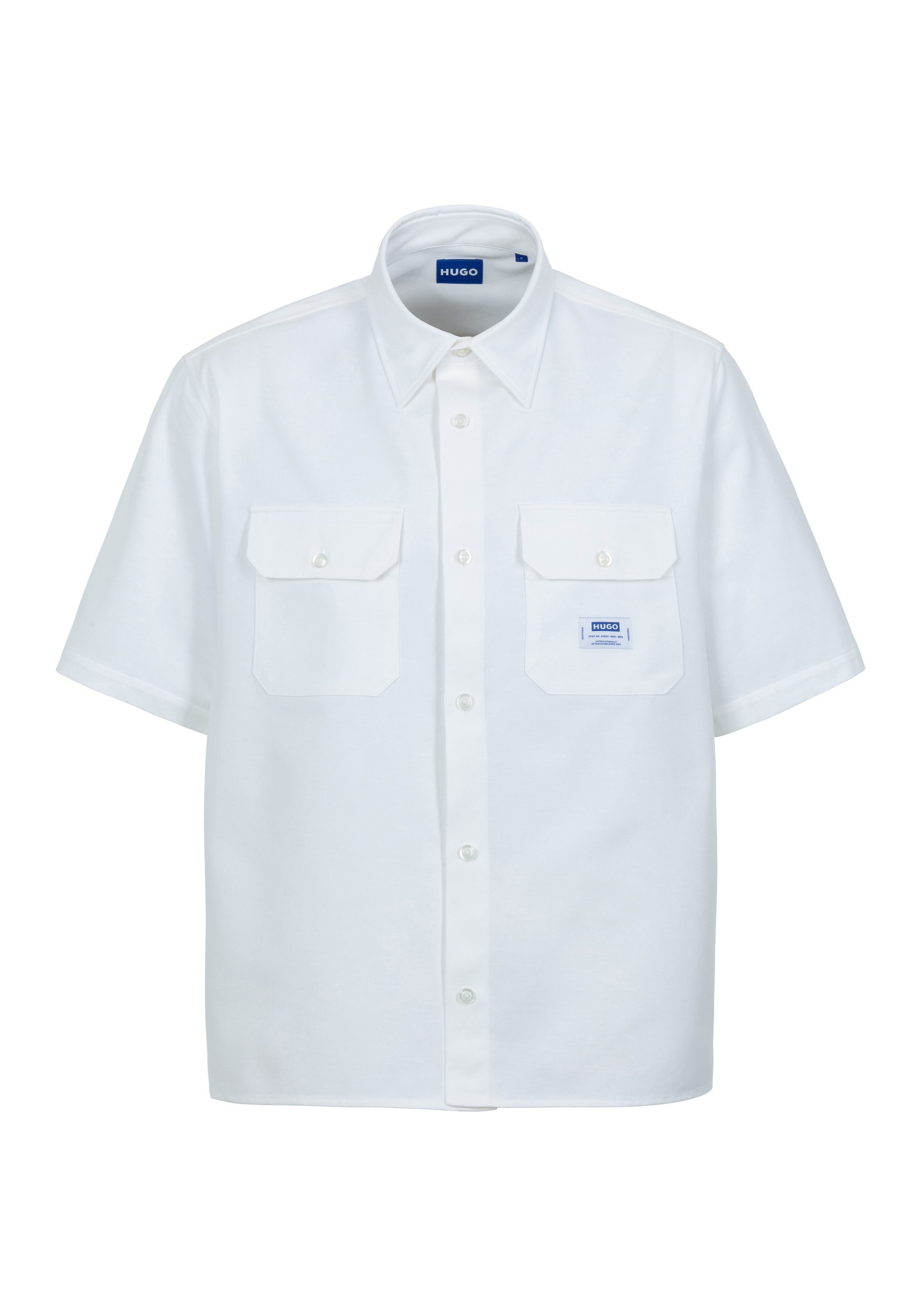 HUGO Blue Kurzarmhemd »Ekyno« mit kontrastfarbenem Logo-Badge auf der Brust