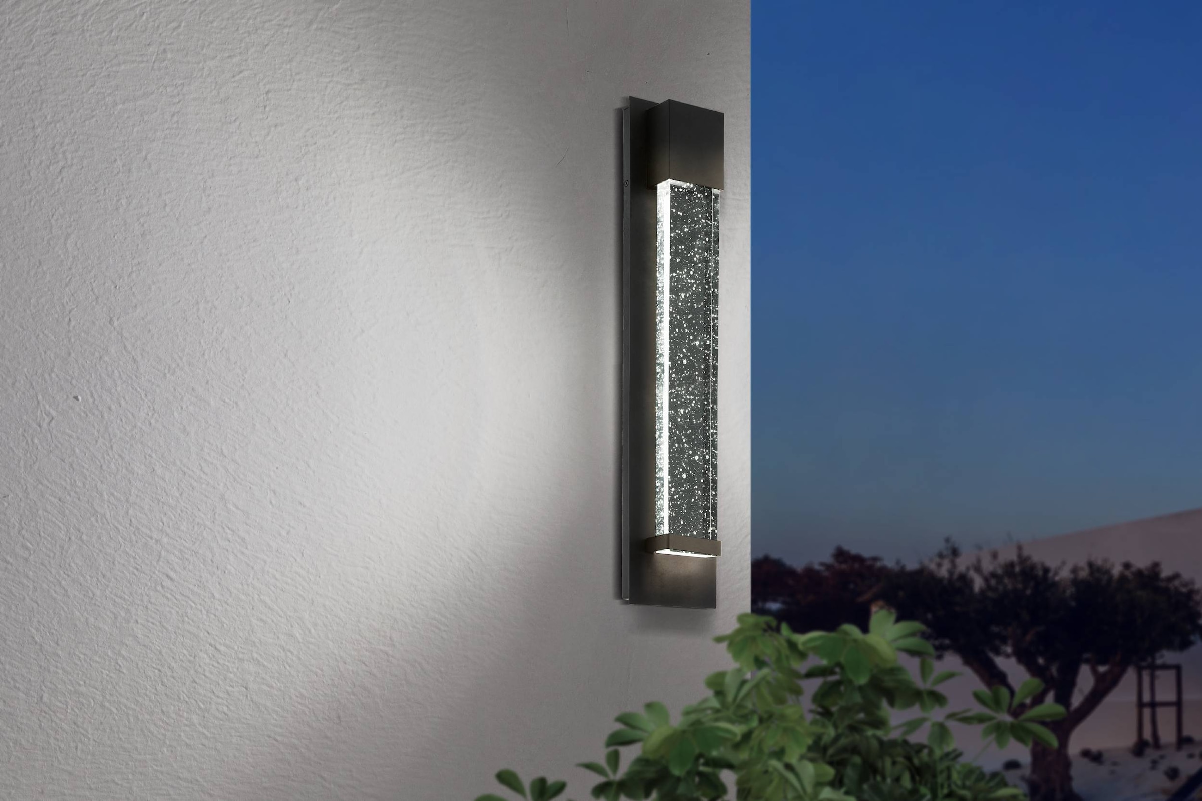 EGLO Wandleuchte »Villagrazia Wandlampe, Außeneleuchte aus Alu und Glas, IP44, Lampe« LED-Modul 1 Stk. Warmweiß Wand-/Deckenleuchte - L12 x H40 x AL7 cm - schwarz - 2X3,3W inkl.