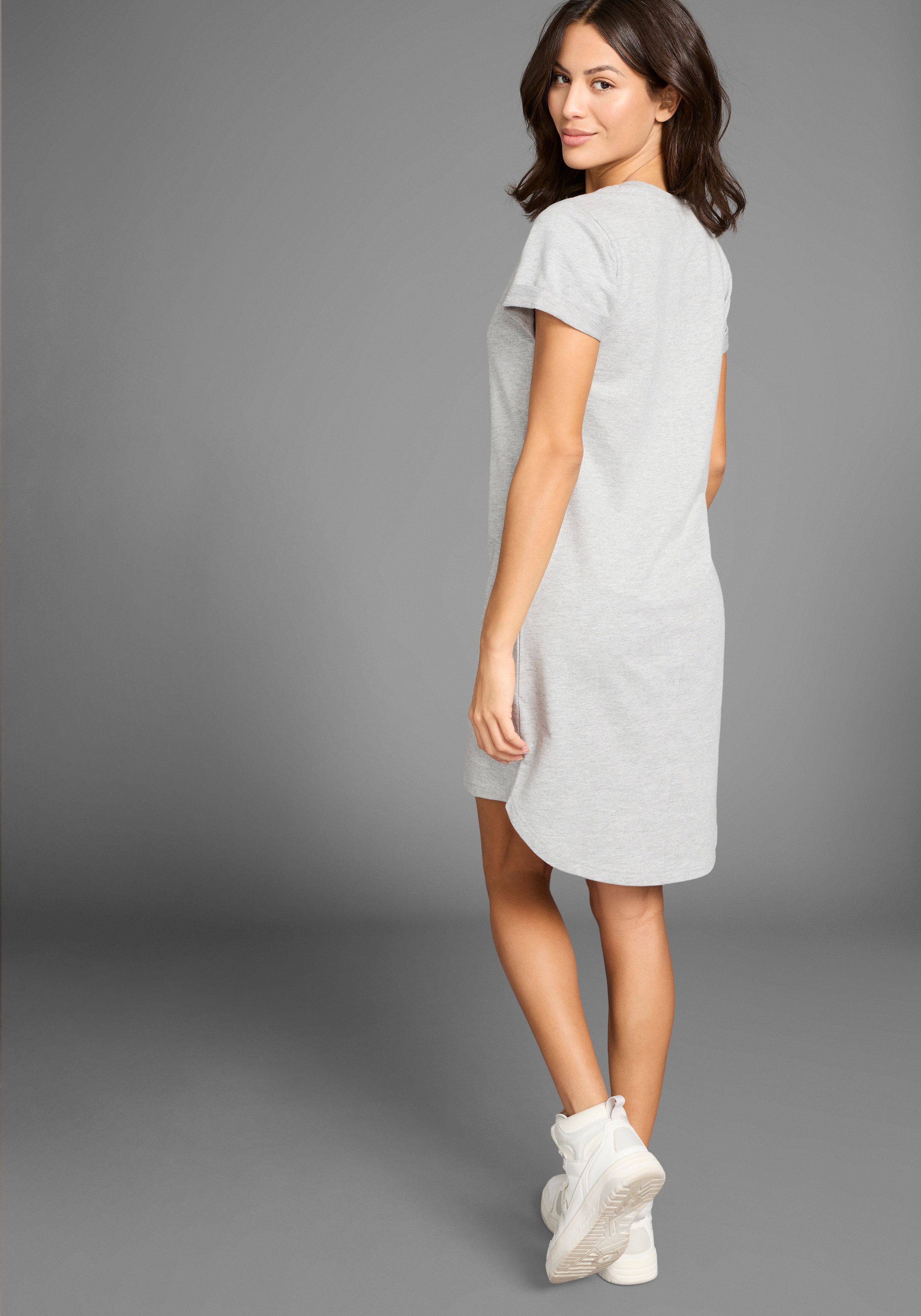 KangaROOS Sweatkleid, mit tollem Marken-Logo-Print - NEUE KOLLEKTION