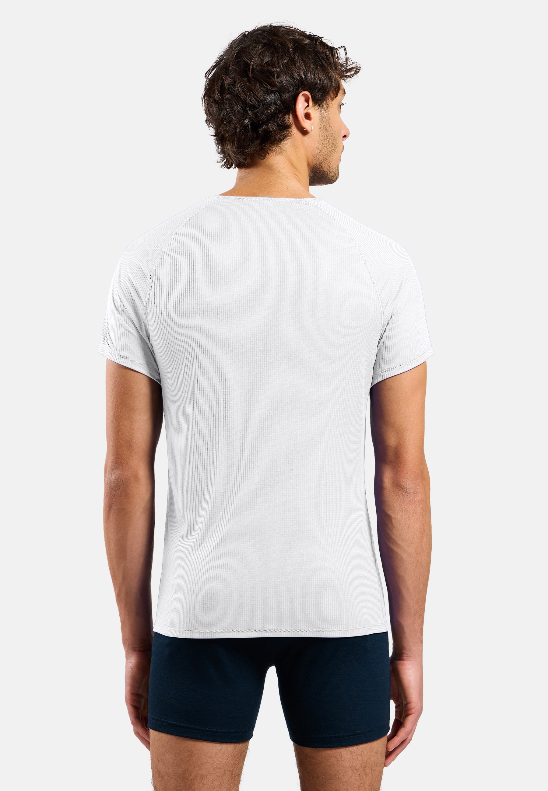 Odlo Funktionsshirt »BL TOP crew neck s/s-ACTIVE LIGHT« mit Rundhalsausschnitt, Kurzarm-Design, atmungsaktiv