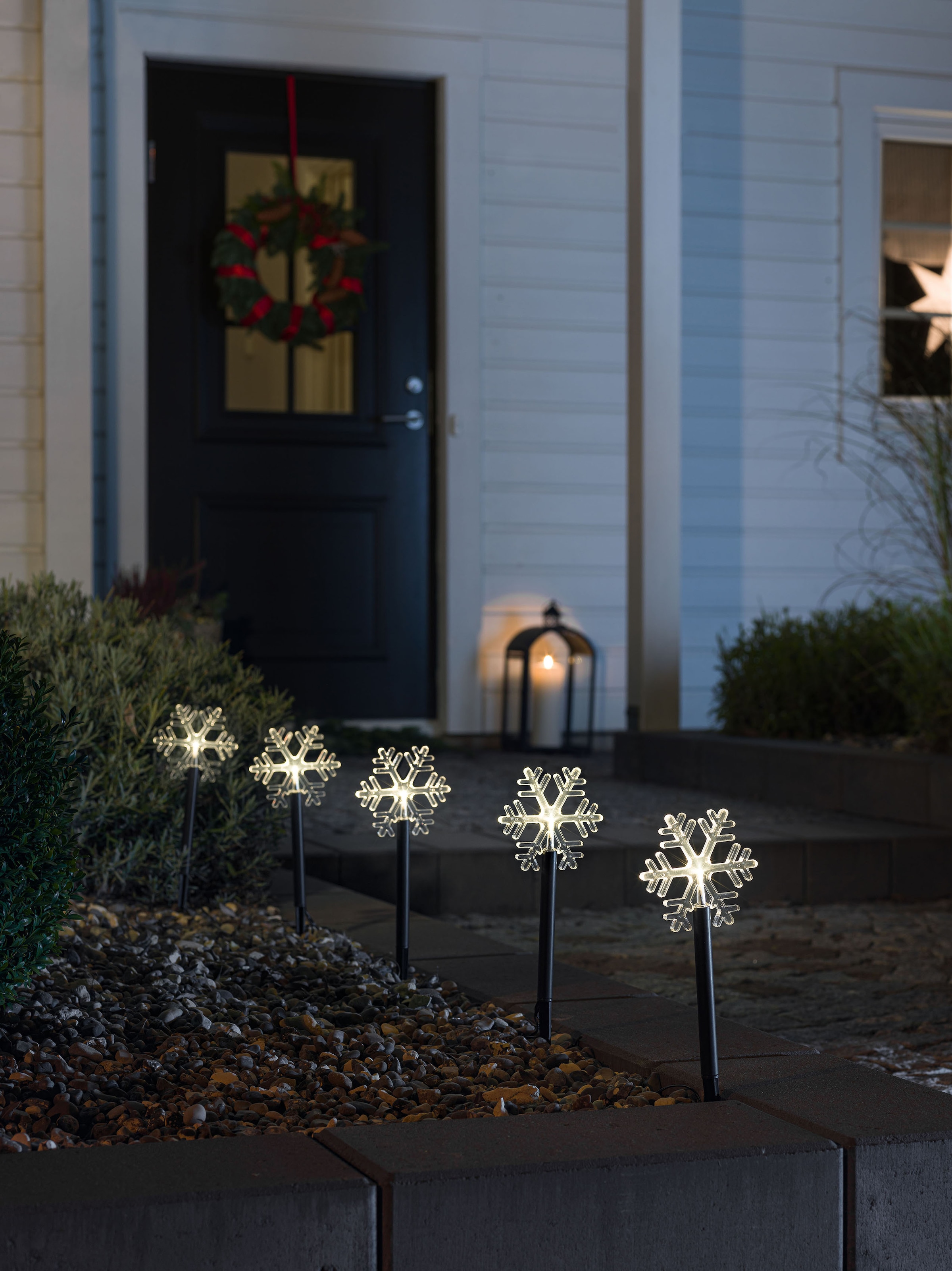 KONSTSMIDE LED Gartenleuchte »Weihnachtsdeko aussen«, 5 flammig-flammig, LED Spiessleuchte mit 5 Schneeflocken, 5 warm weiße Dioden