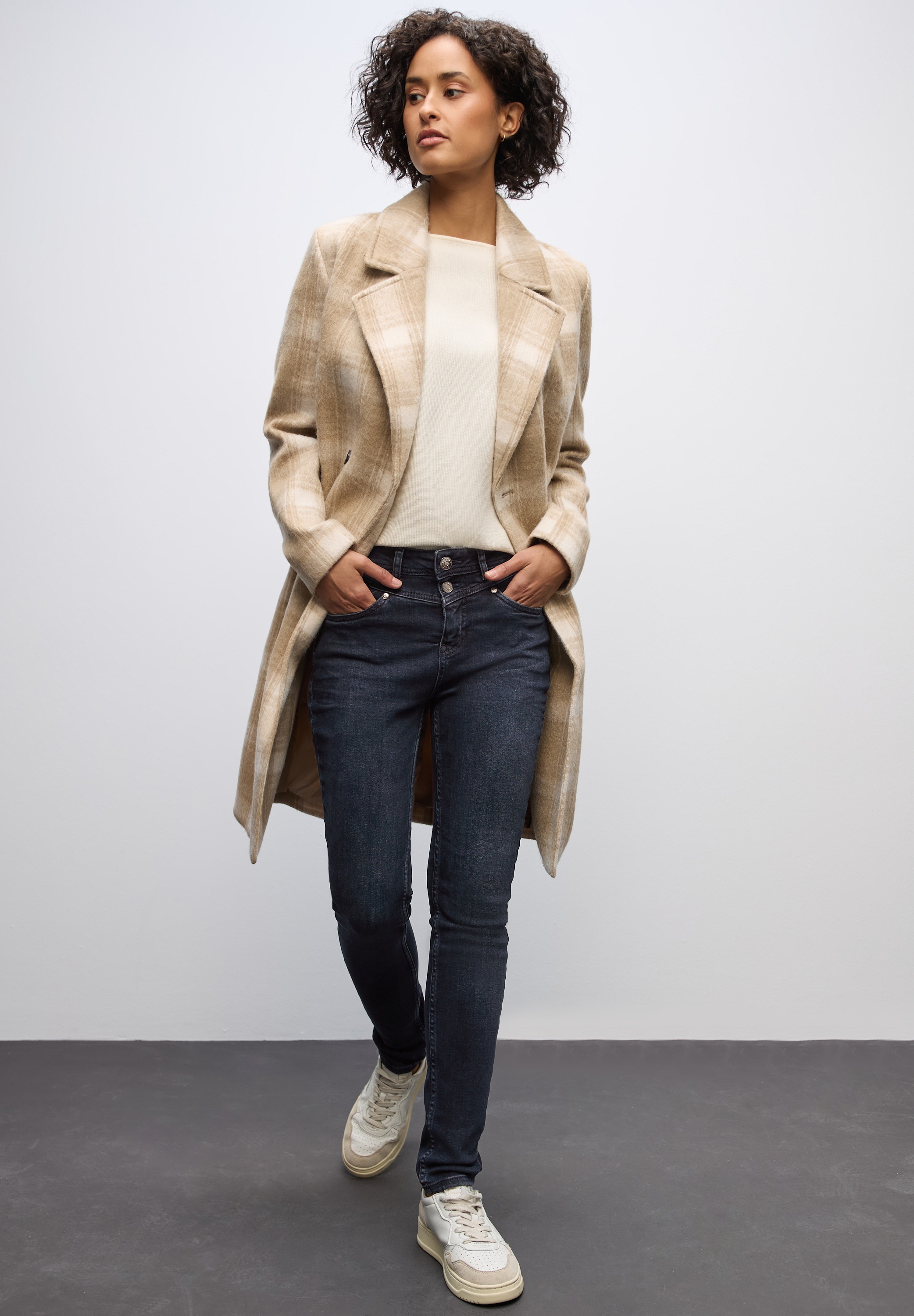 STREET ONE Slim-fit-Jeans »Style York« im 5-Pocket-Style und mit Stretch