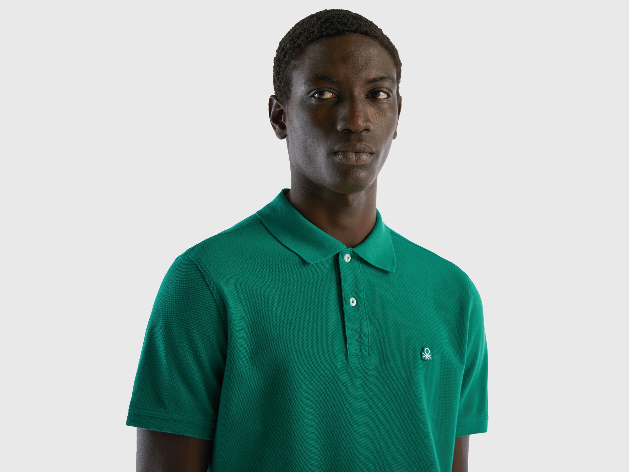 United Colors of Benetton bei mit Poloshirt, ♕ Logo in Brusthöhe