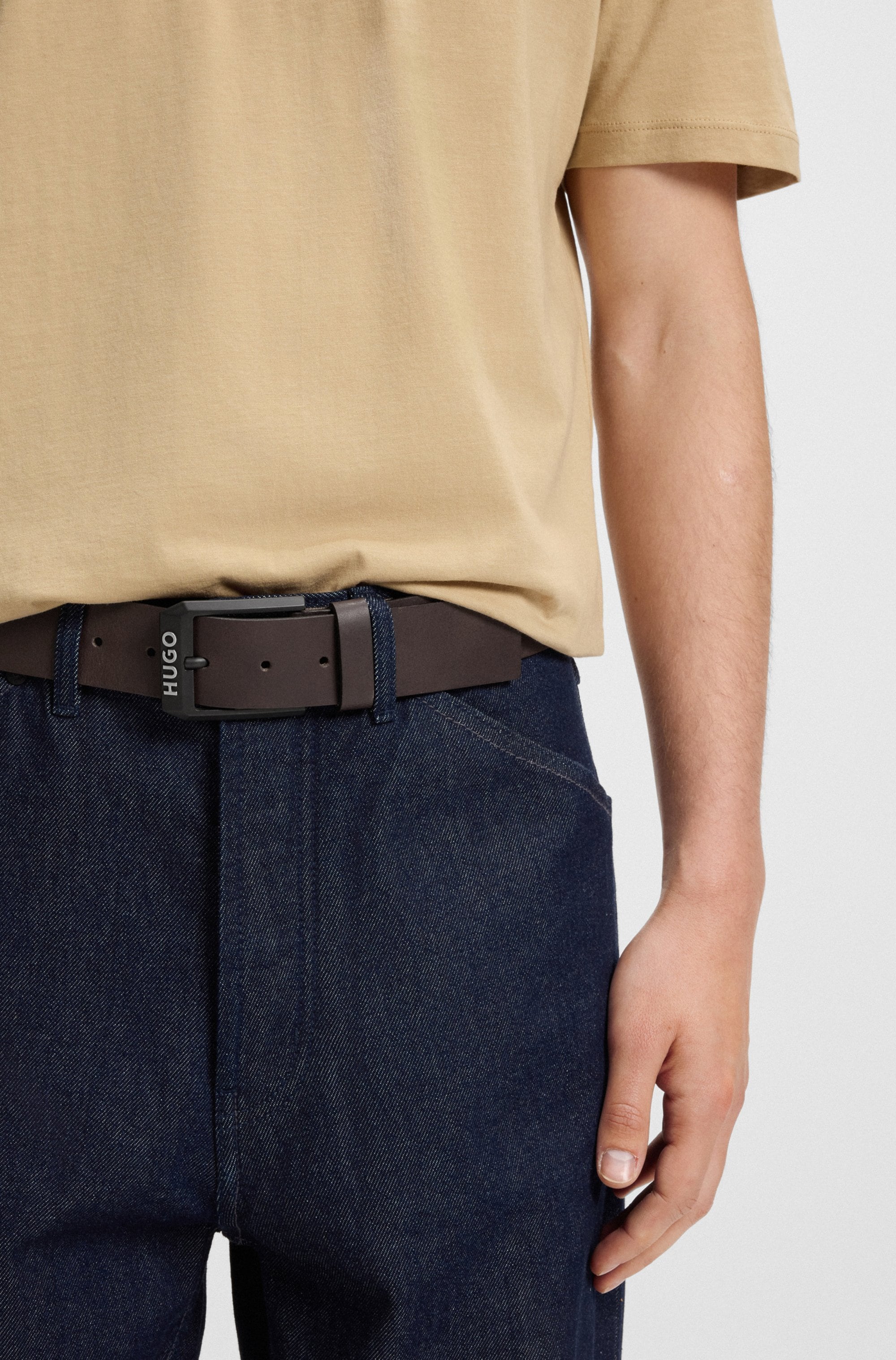 HUGO Ledergürtel »Gelio-B_Sz40« HUGO Markenlabel, rote Ziehnaht
