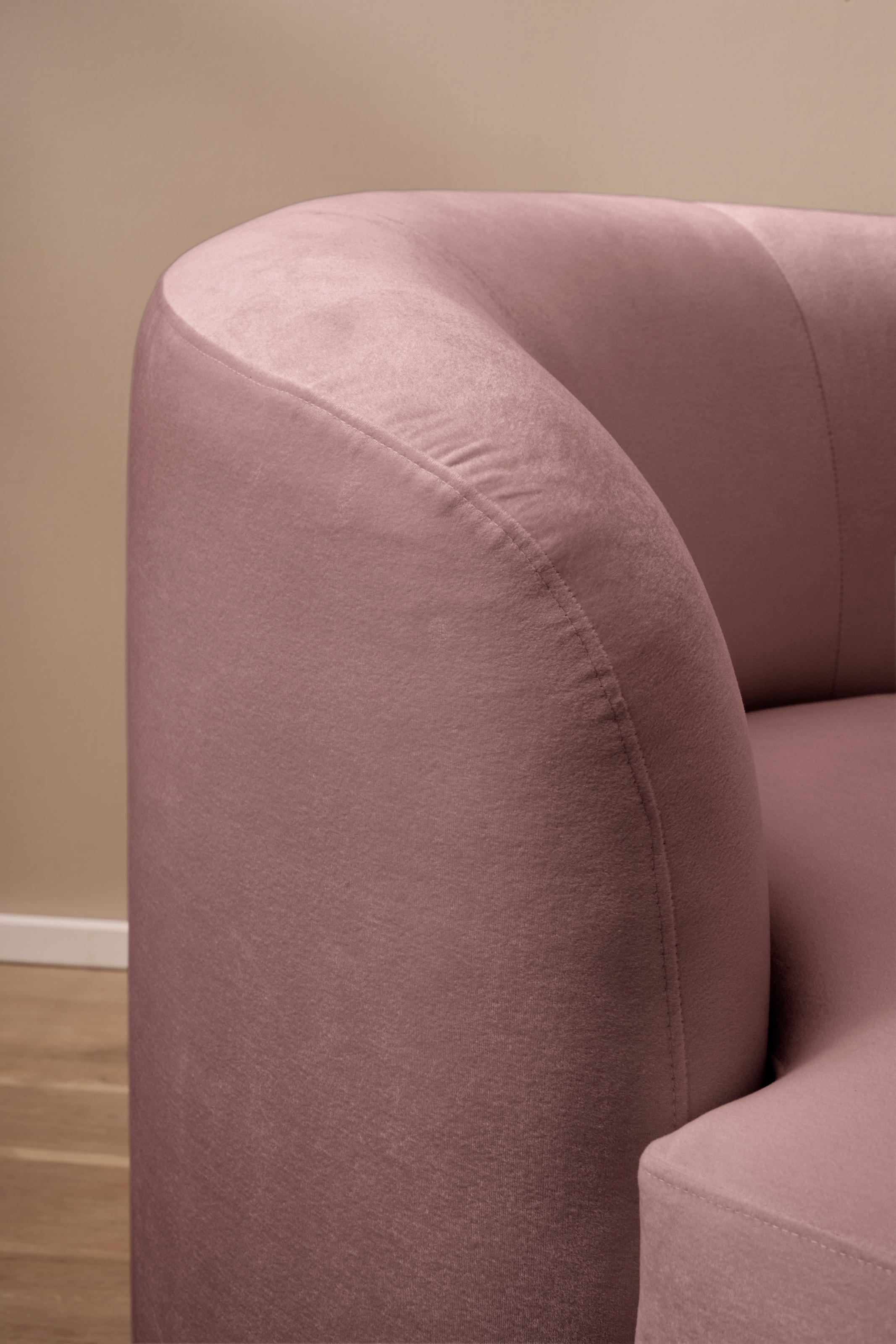 LeGer Home by Lena Gercke XXL-Sessel »Yllara, moderner Lesesessel, Loveseat mit großzügiger Sitzfläche« mit geschwungener Rückenlehne in Samt oder Struktur