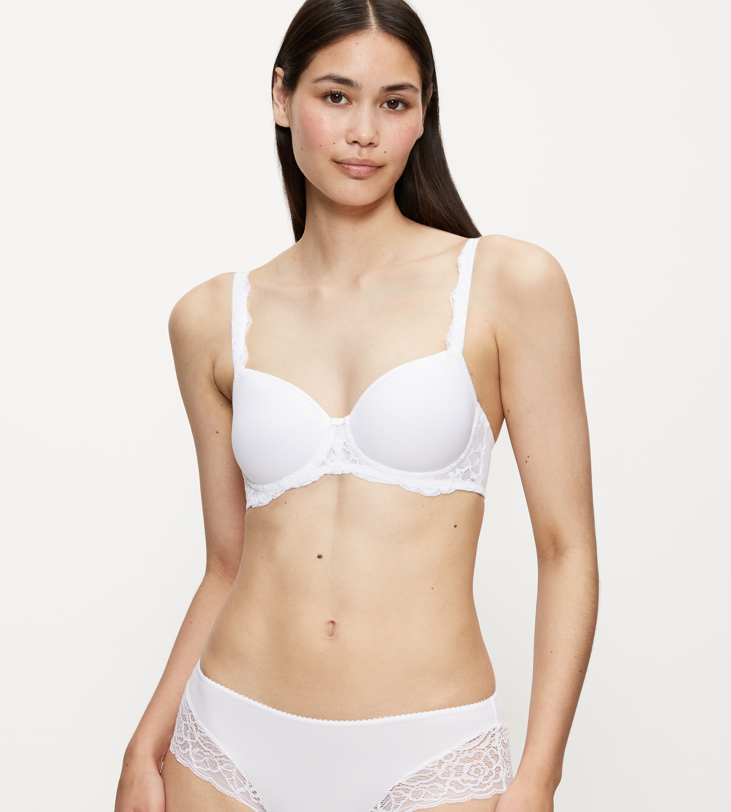 Triumph T-Shirt-BH »Amourette Charm« schöner Mix aus glattem Jersey und zarter Stretch-Spitze